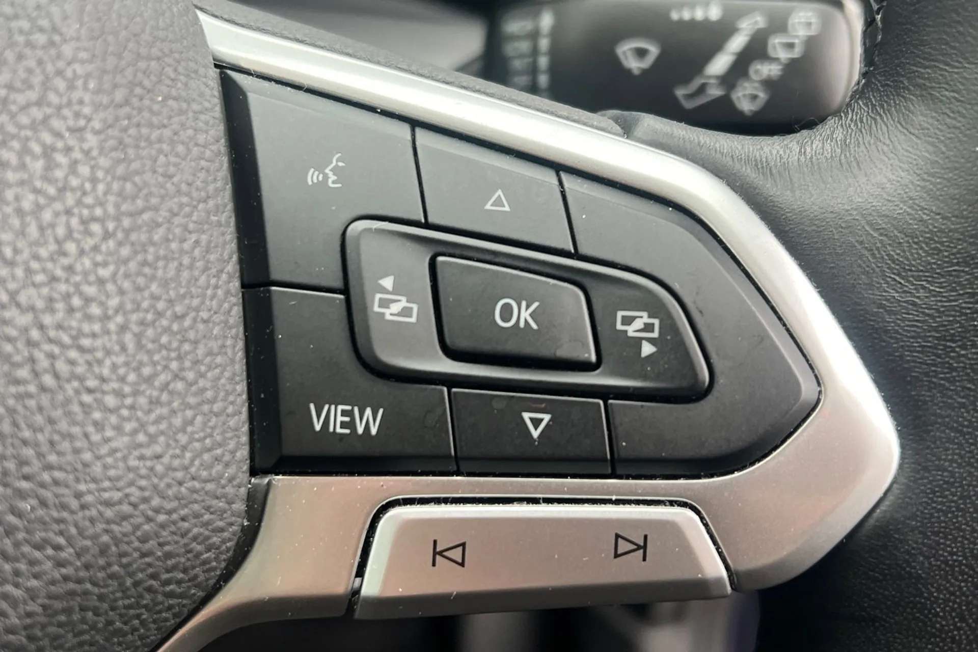 2020 VOLKSWAGEN GOLF 2020 VOLKSWAGEN GOLF