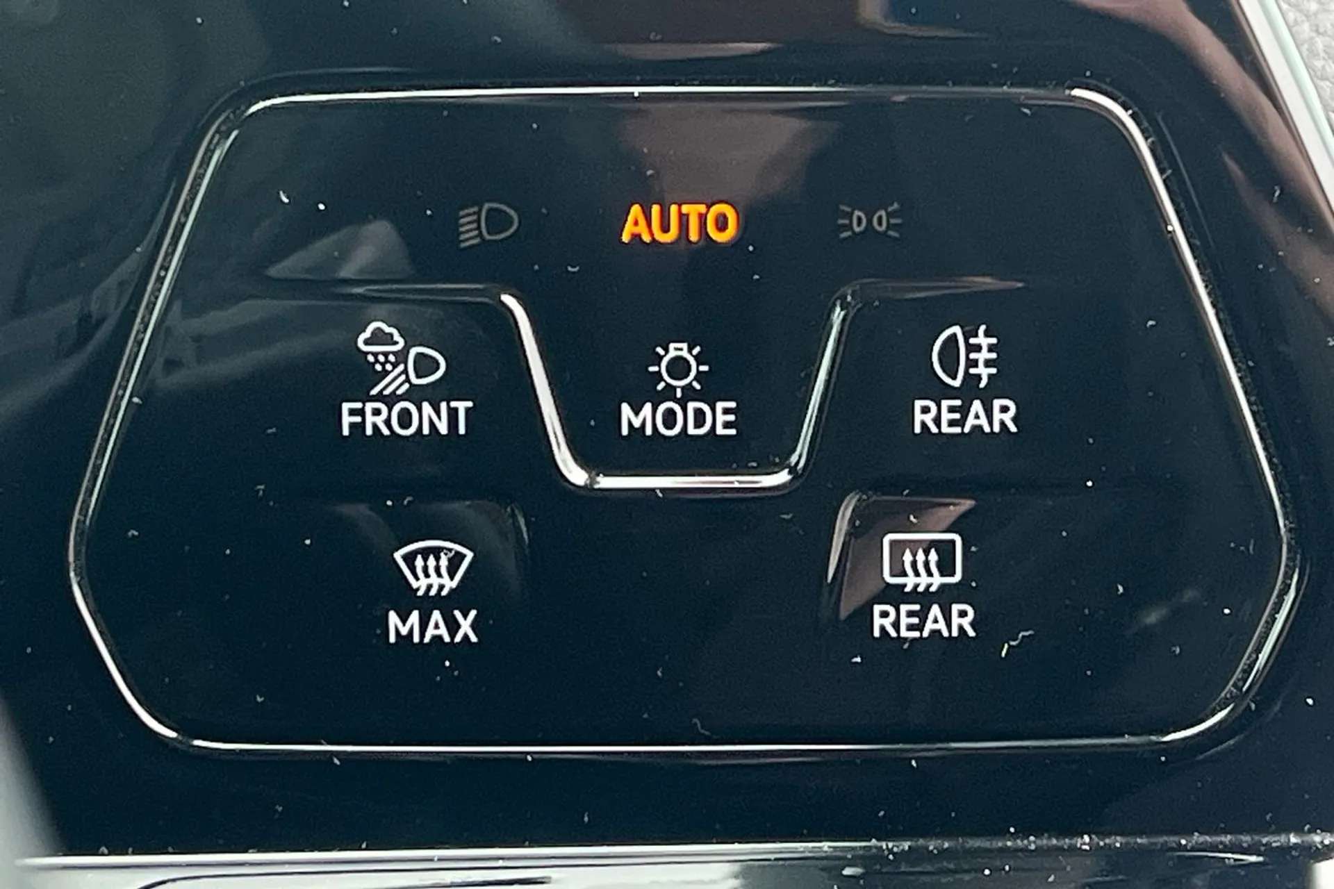 2020 VOLKSWAGEN GOLF 2020 VOLKSWAGEN GOLF