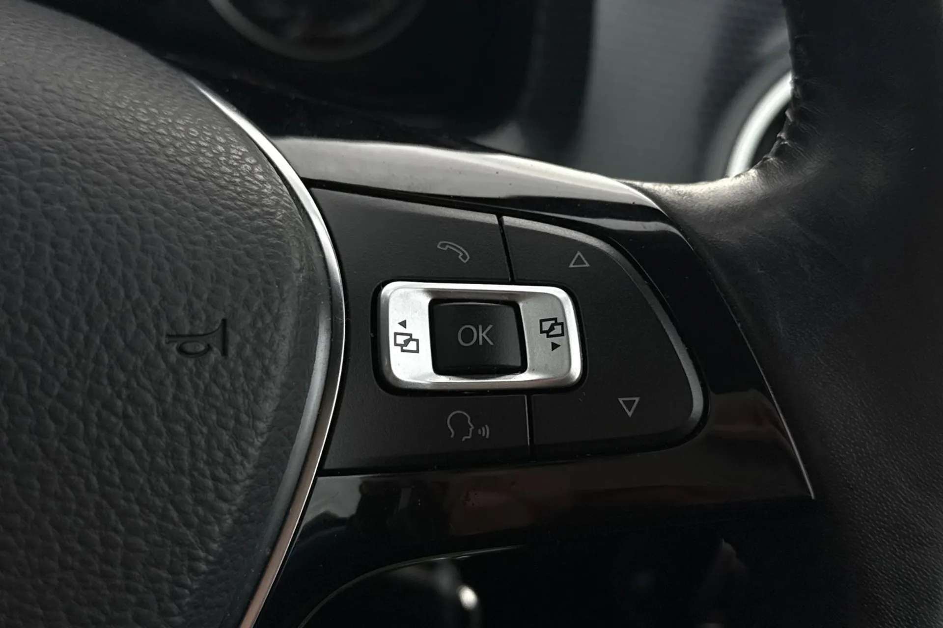 2022 VOLKSWAGEN UP 2022 VOLKSWAGEN UP