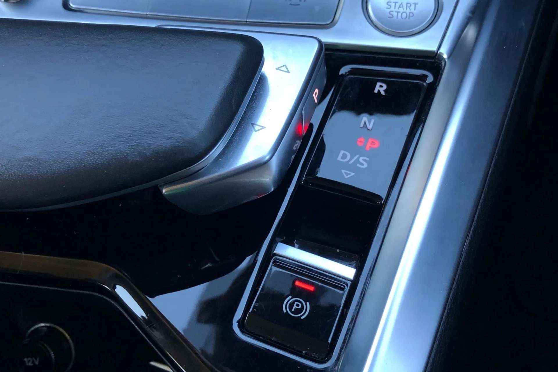 2020 AUDI E-TRON 2020 AUDI E-TRON