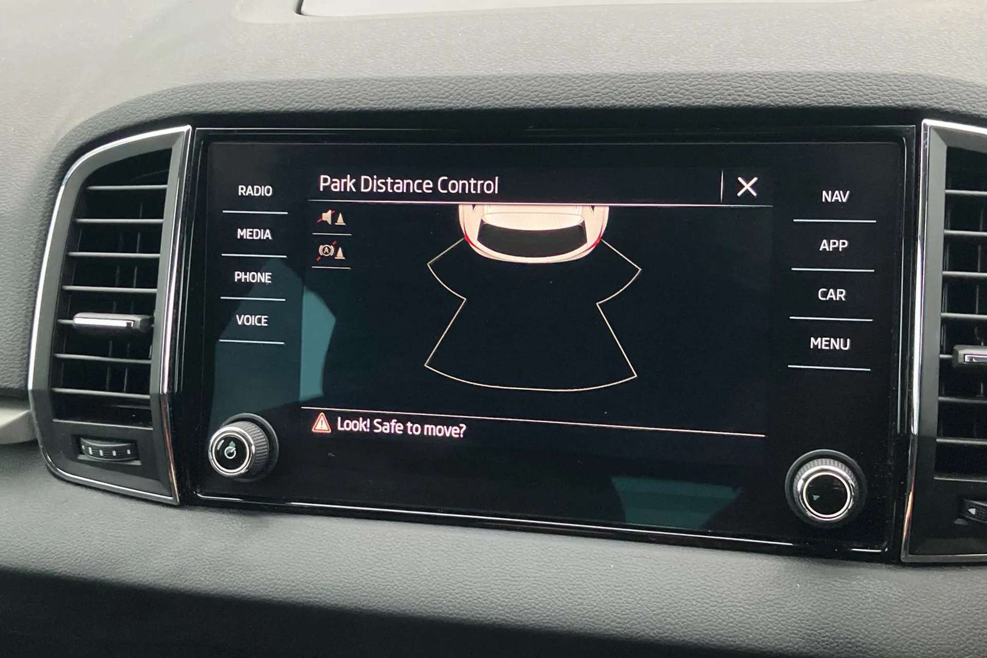 2021 SKODA KAROQ 2021 SKODA KAROQ