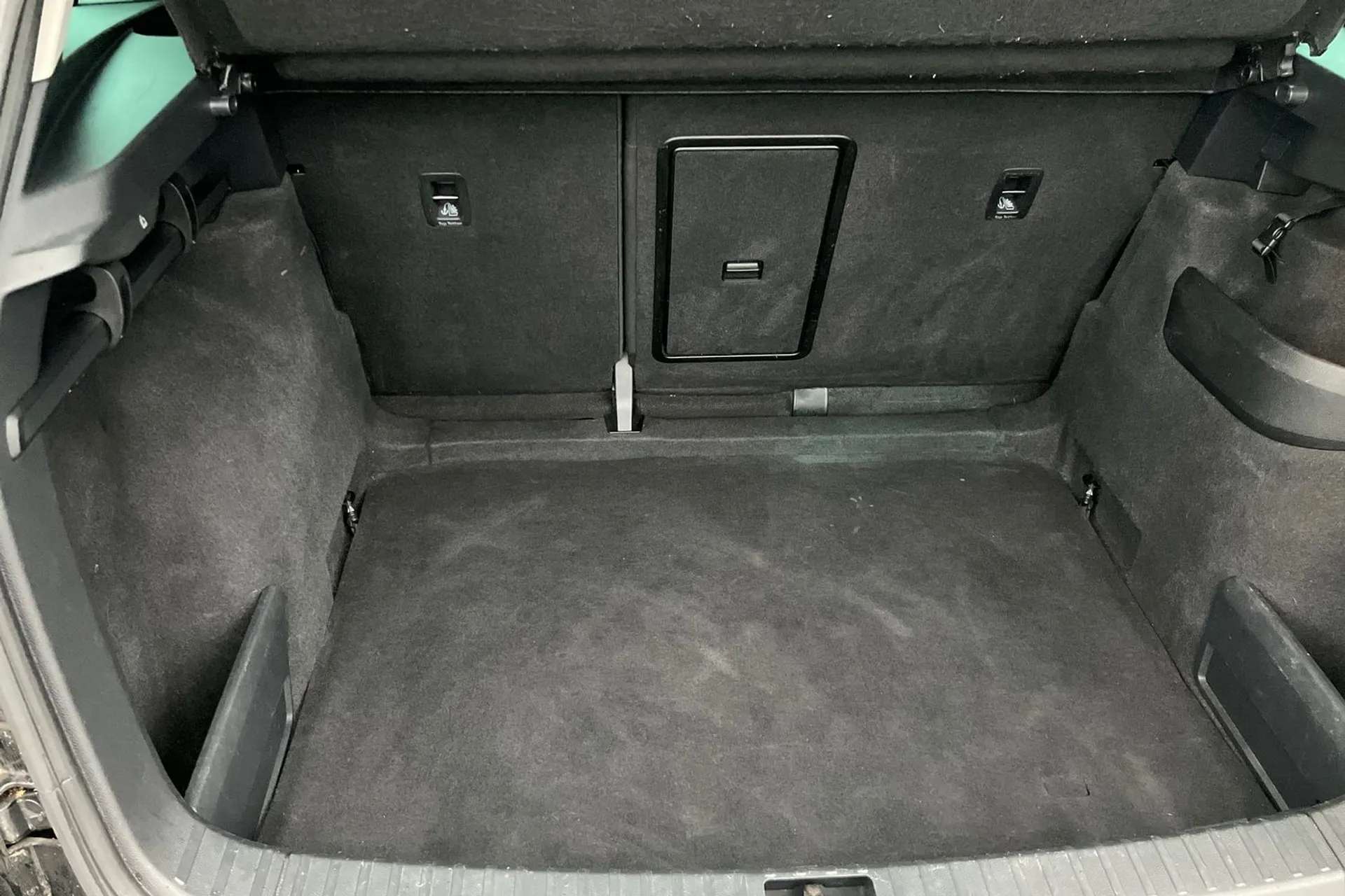 2021 SKODA KAROQ 2021 SKODA KAROQ