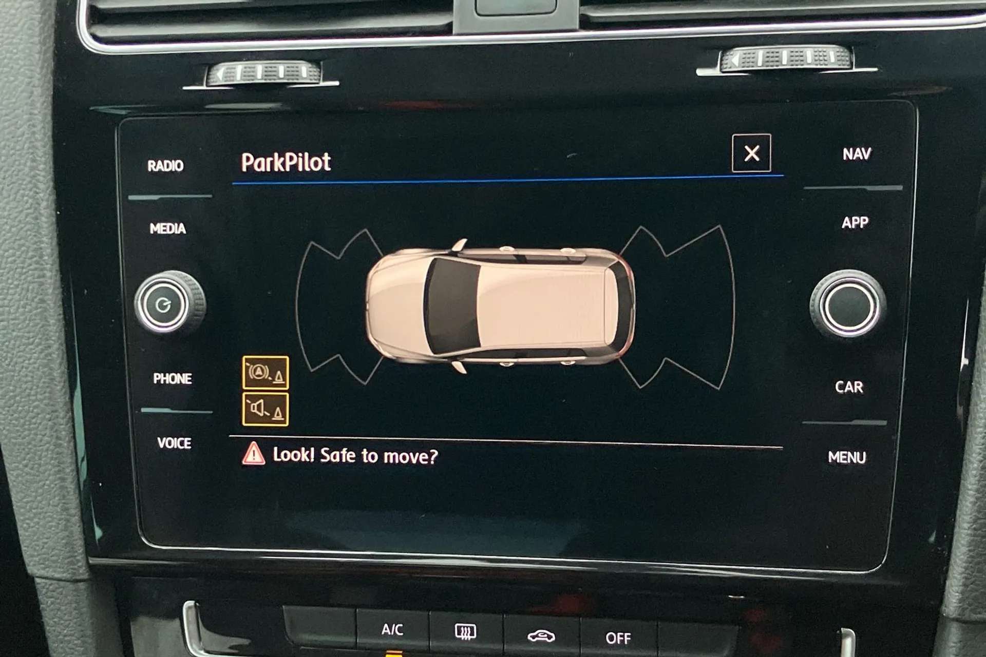 2019 VOLKSWAGEN GOLF 2019 VOLKSWAGEN GOLF