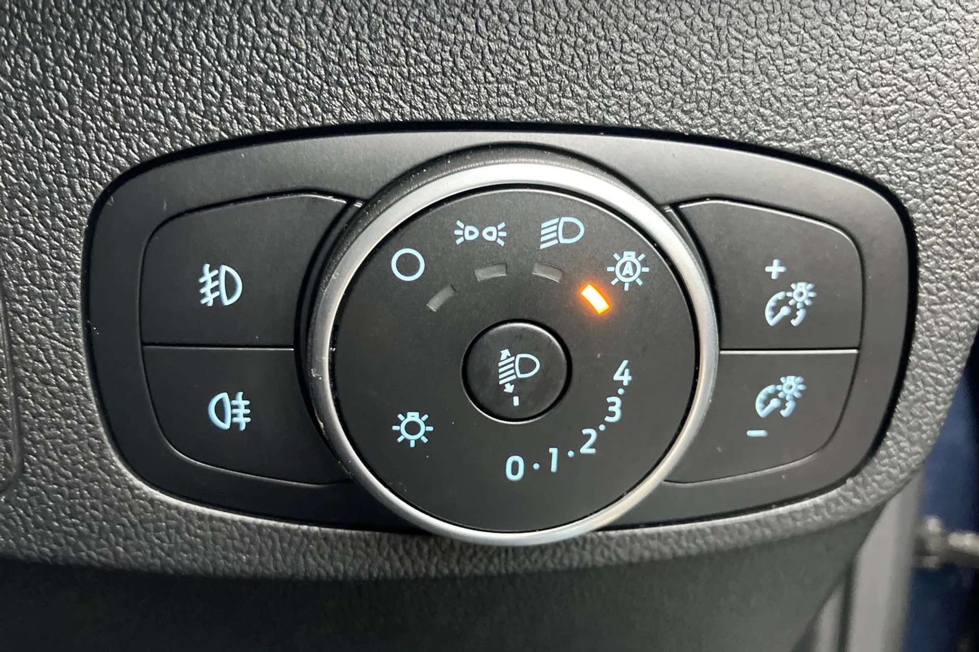 2021 FORD FOCUS 2021 FORD FOCUS