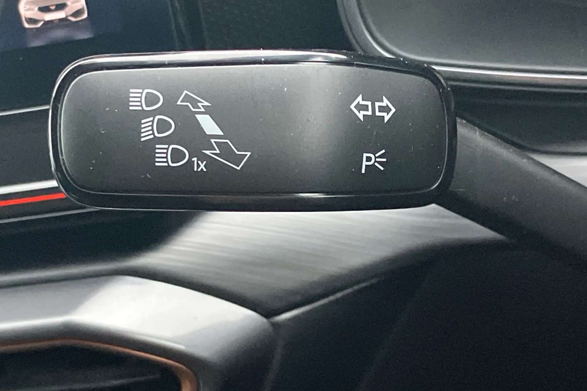 2023 CUPRA LEON 2023 CUPRA LEON