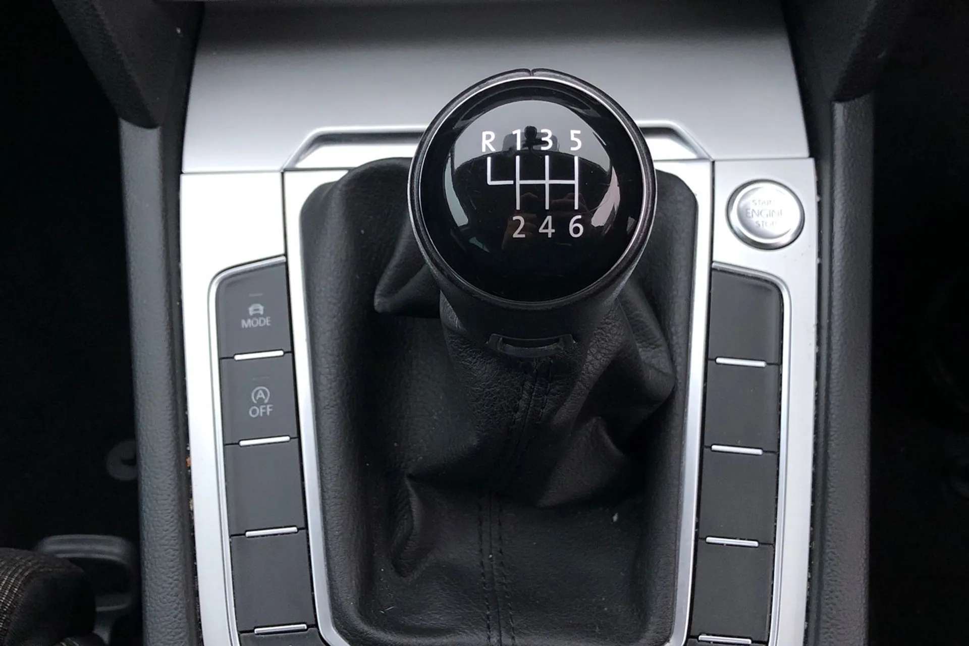 2019 VOLKSWAGEN PASSAT 2019 VOLKSWAGEN PASSAT