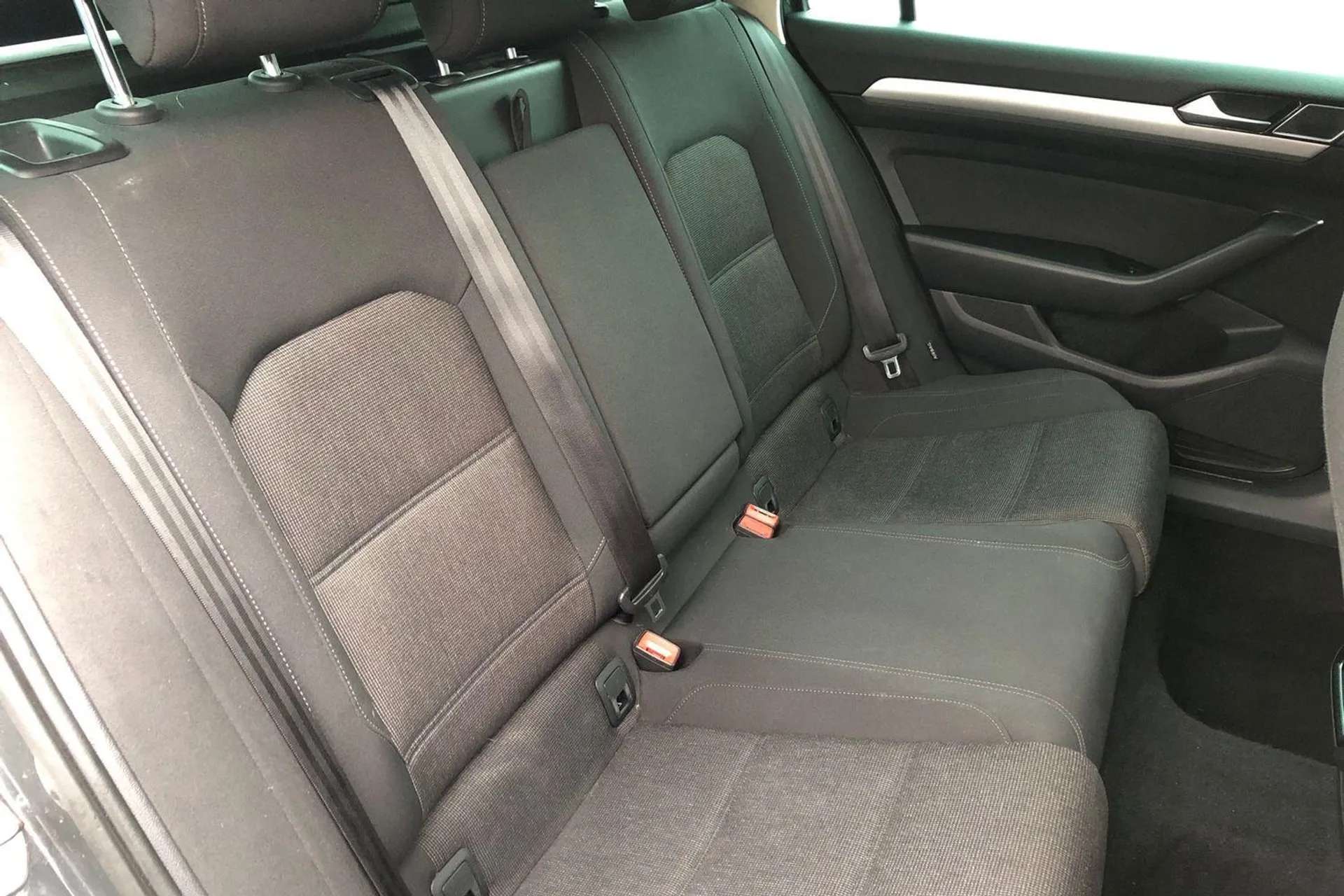 2019 VOLKSWAGEN PASSAT 2019 VOLKSWAGEN PASSAT