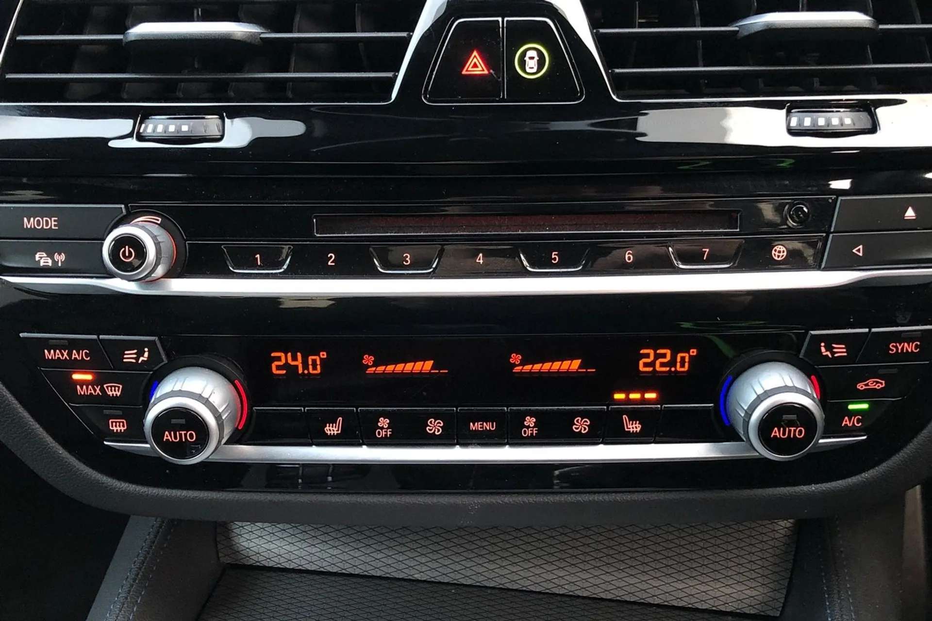 2019 BMW 5 SERIES 2019 BMW 5 SERIES