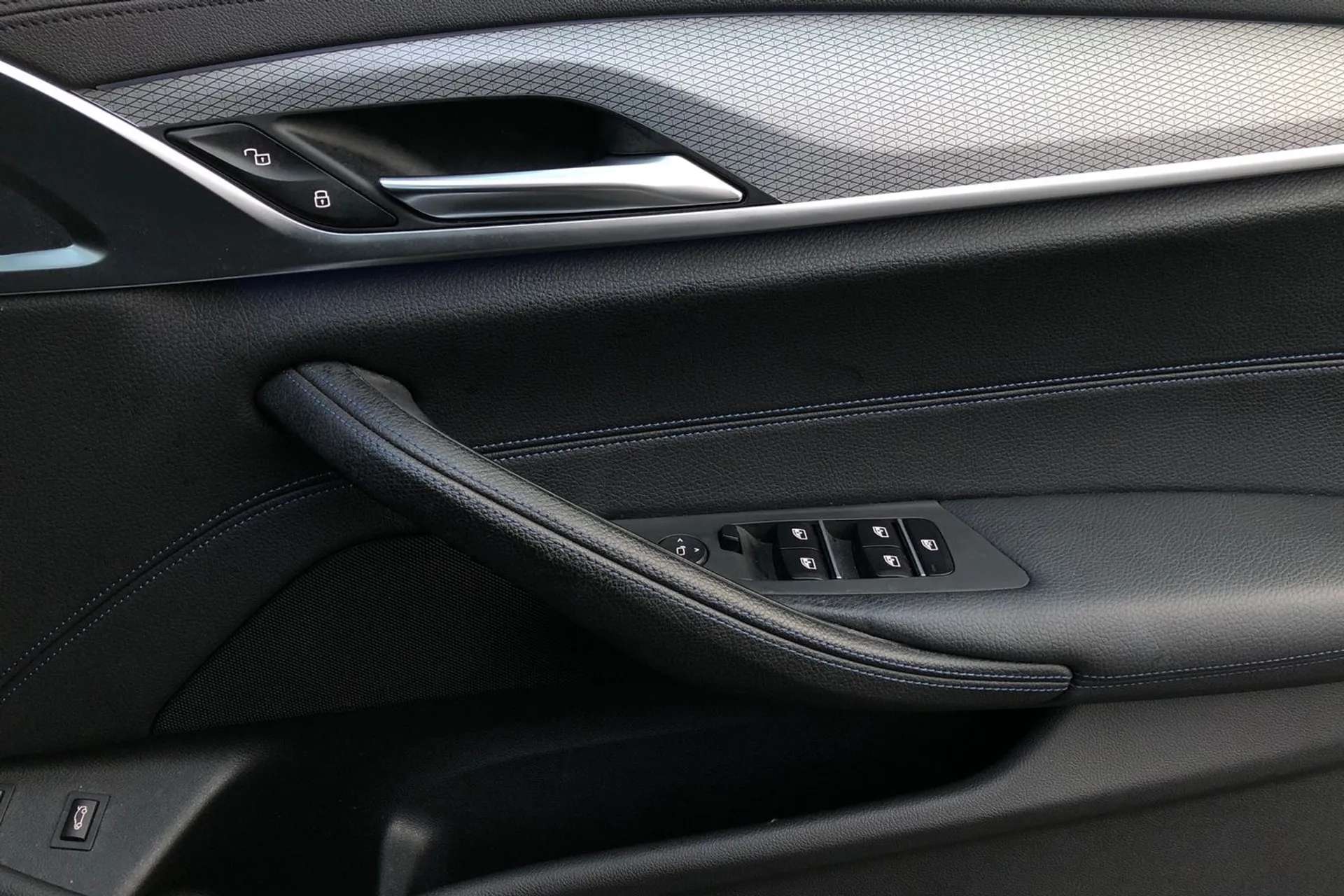 2019 BMW 5 SERIES 2019 BMW 5 SERIES