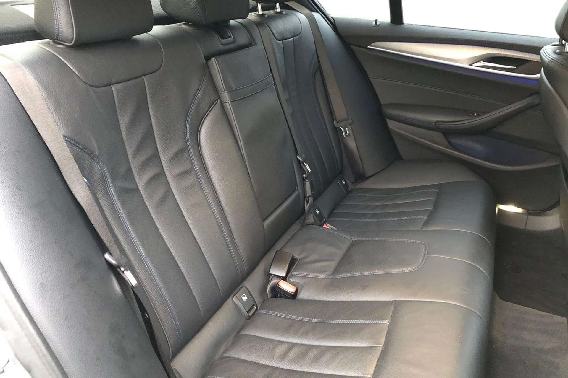 2019 BMW 5 SERIES 2019 BMW 5 SERIES