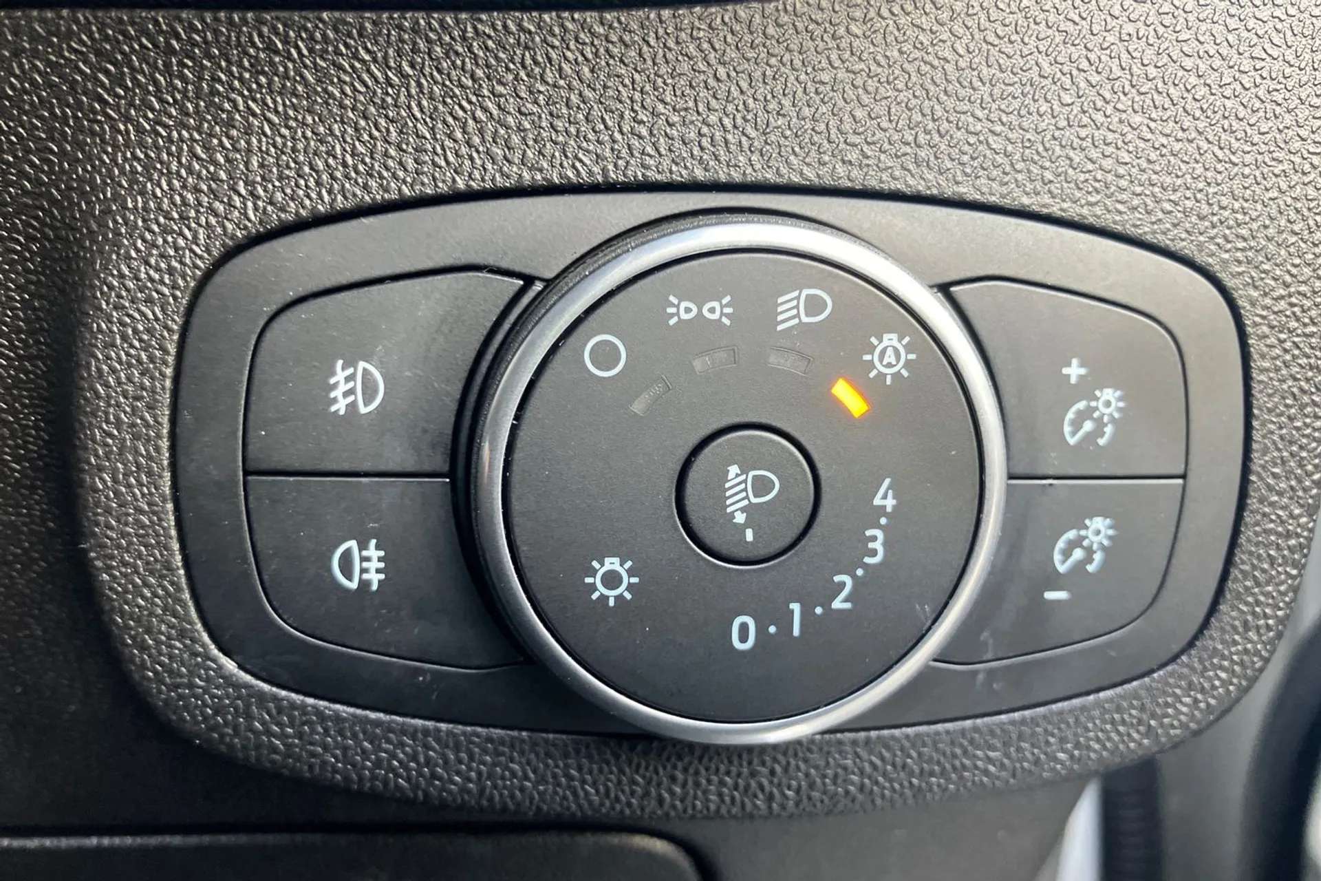 2018 FORD FIESTA 2018 FORD FIESTA