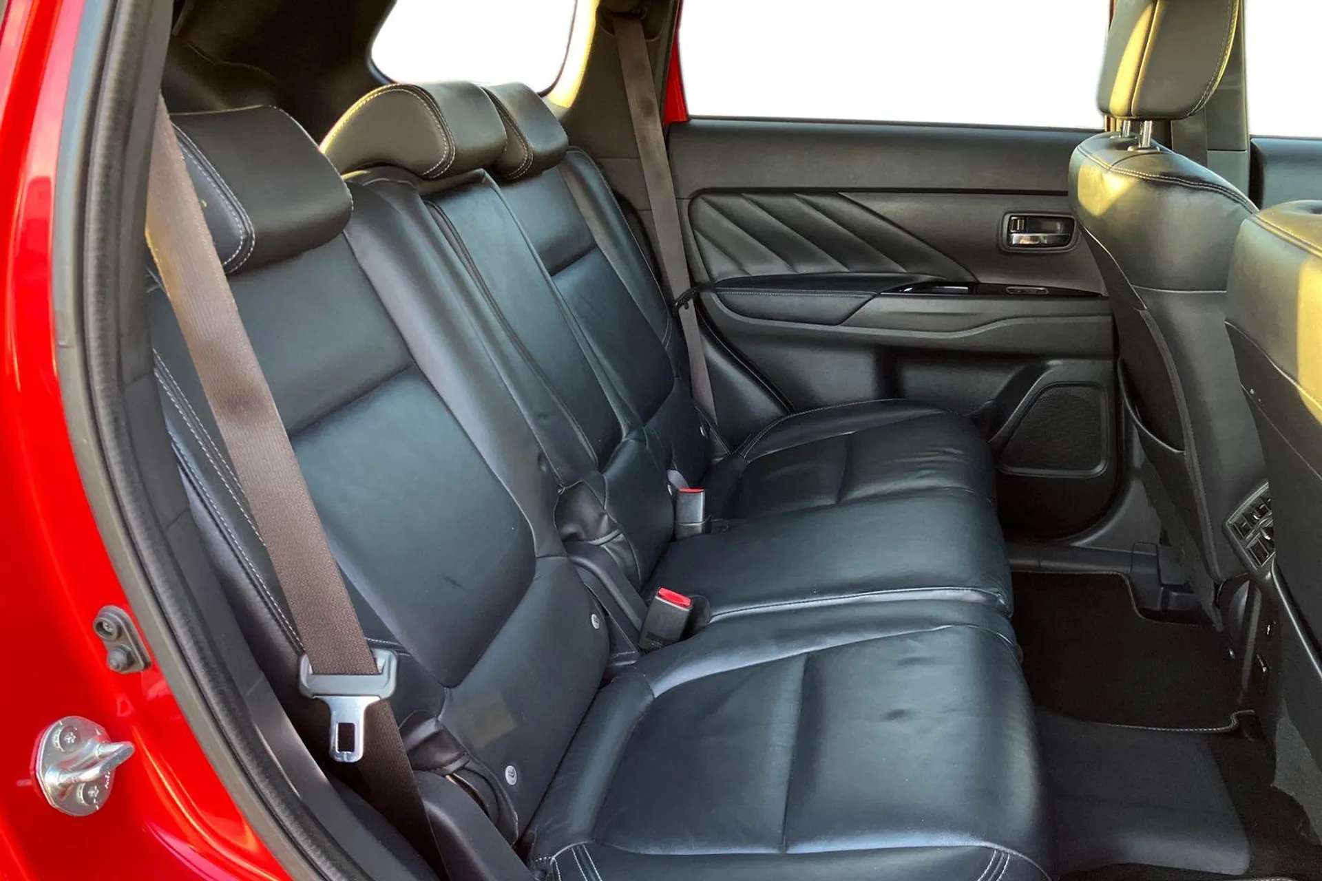 2019 MITSUBISHI OUTLANDER 2019 MITSUBISHI OUTLANDER