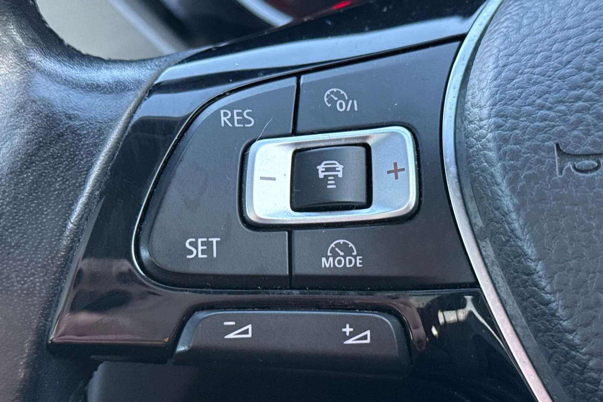 2018 VOLKSWAGEN TOURAN 2018 VOLKSWAGEN TOURAN