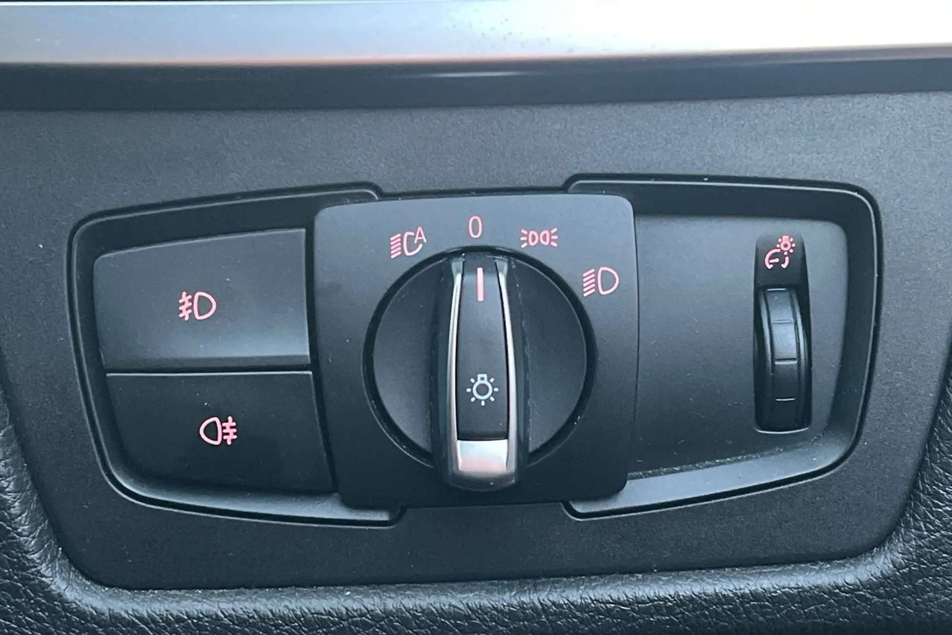 2018 BMW 3 SERIES 2018 BMW 3 SERIES