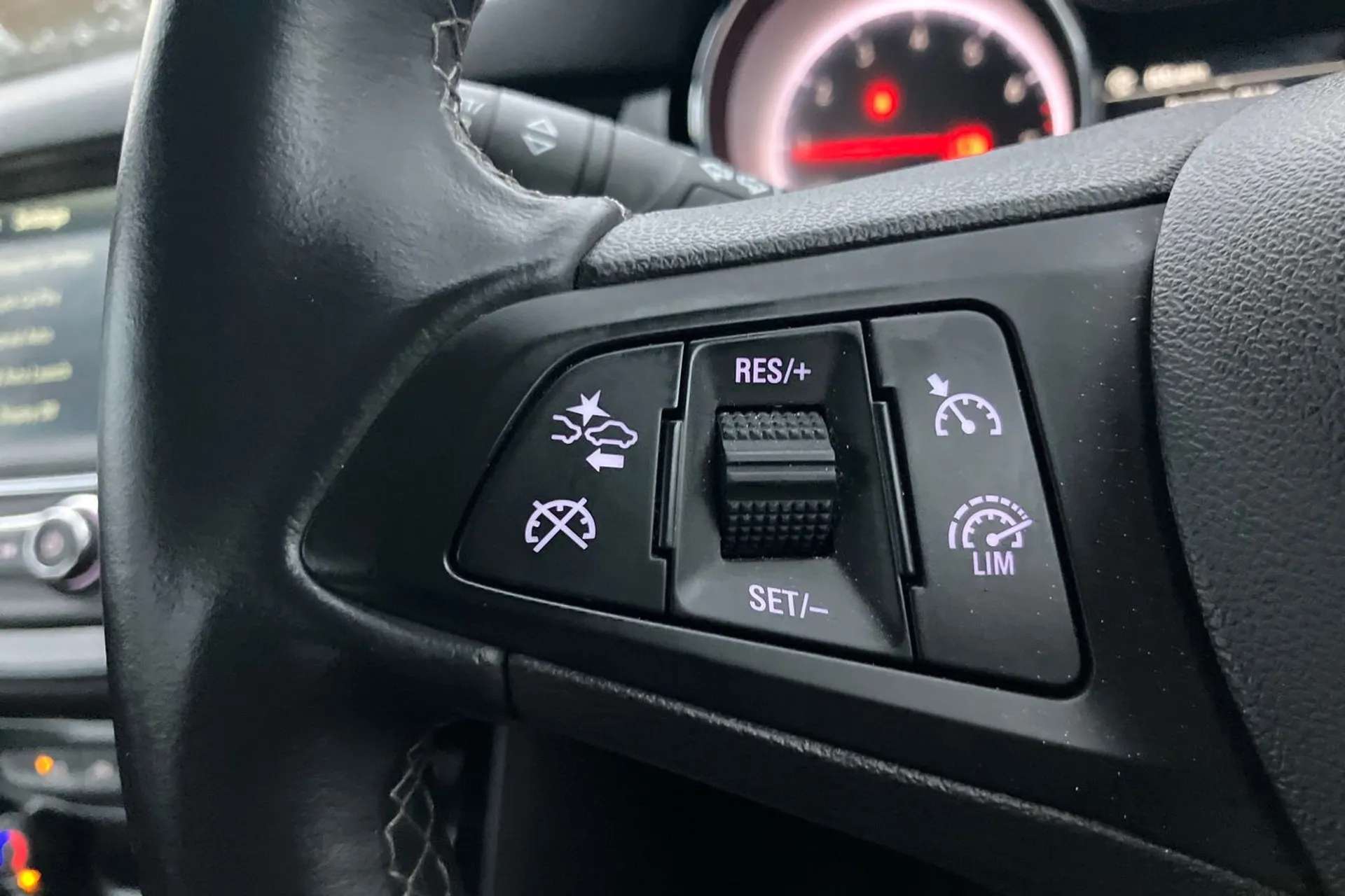 2019 VAUXHALL ASTRA 2019 VAUXHALL ASTRA