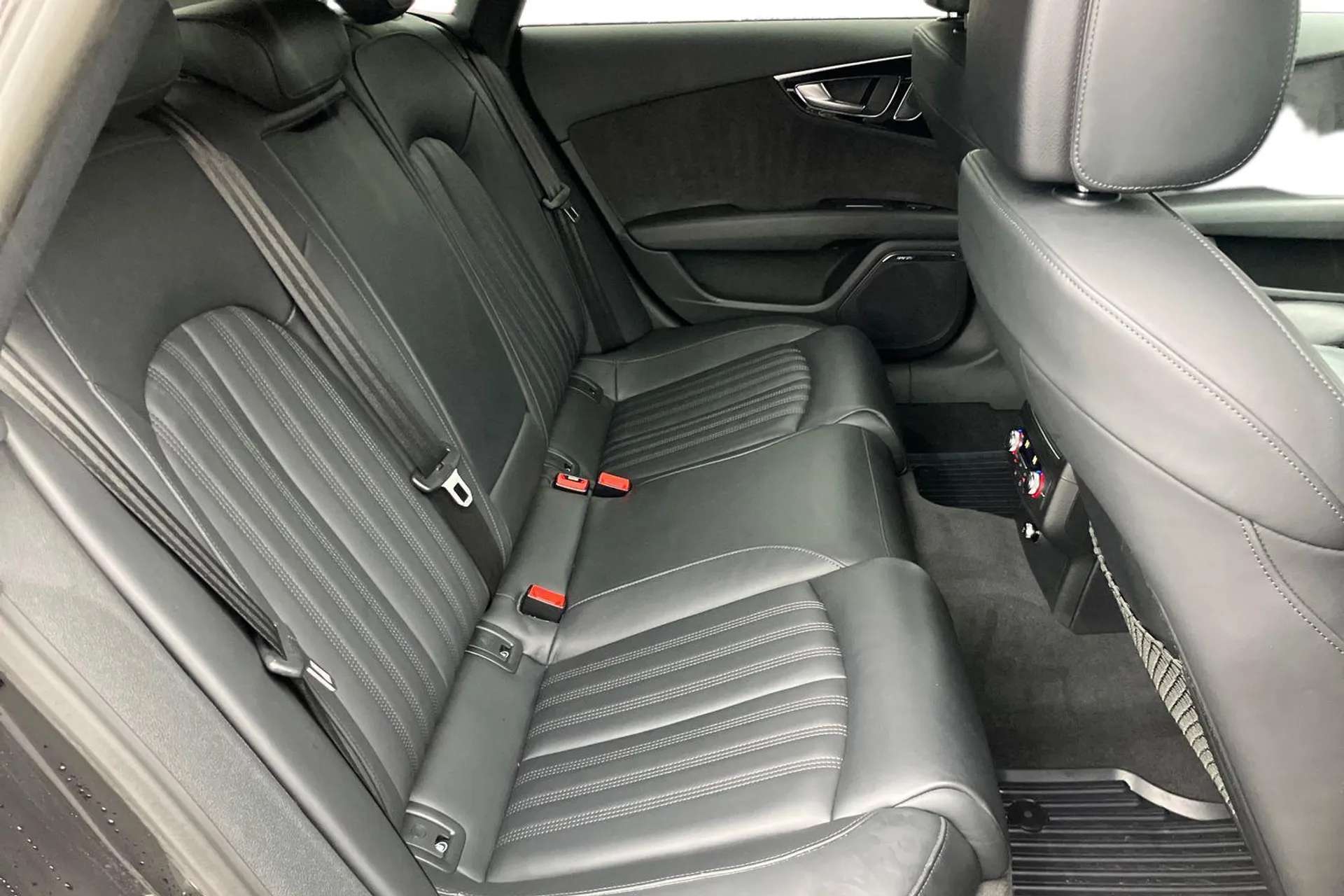 2018 AUDI A7 2018 AUDI A7