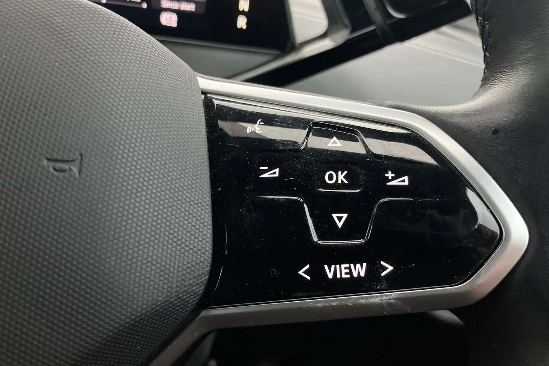 2023 VOLKSWAGEN ID.4 2023 VOLKSWAGEN ID.4