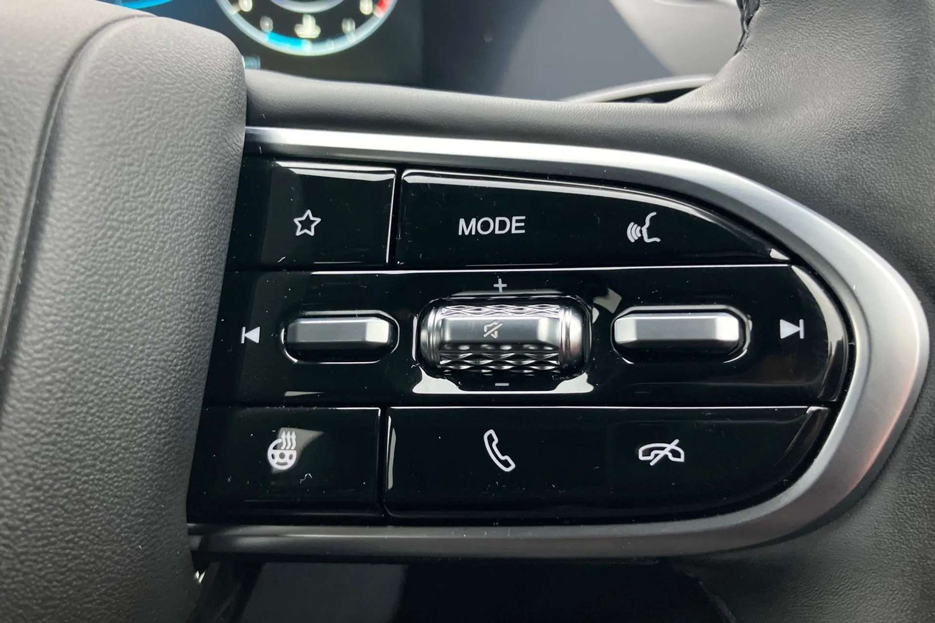 2025 OMODA 5 2025 OMODA 5