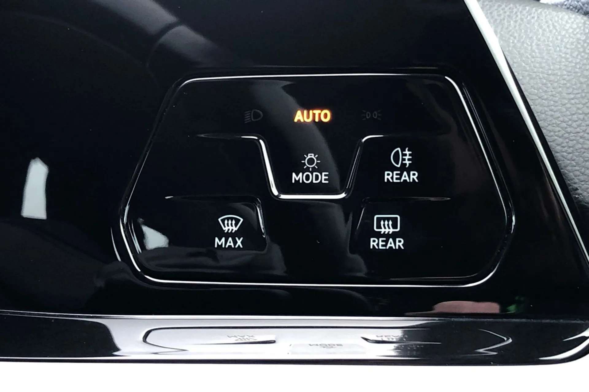 2021 VOLKSWAGEN GOLF 2021 VOLKSWAGEN GOLF