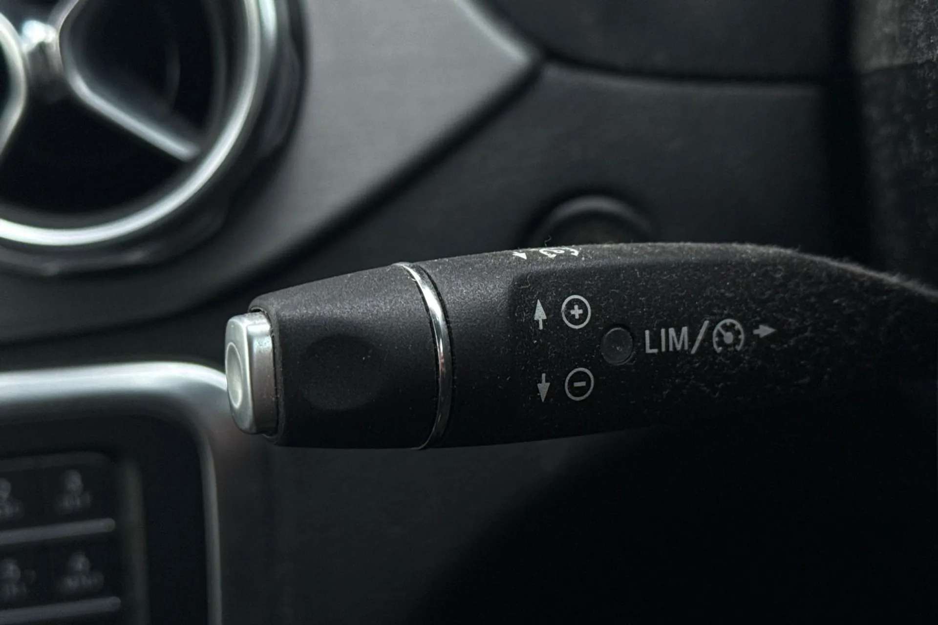 2017 MERCEDES-BENZ GLA 2017 MERCEDES-BENZ GLA