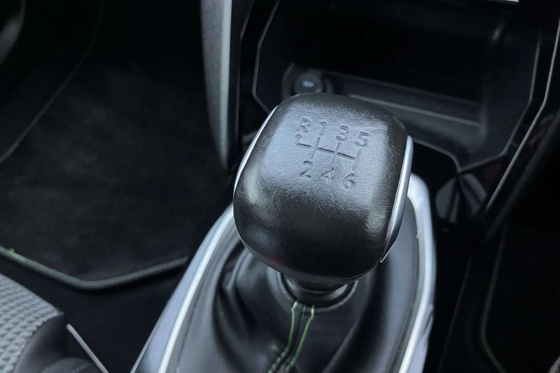 2020 PEUGEOT 2008 2020 PEUGEOT 2008