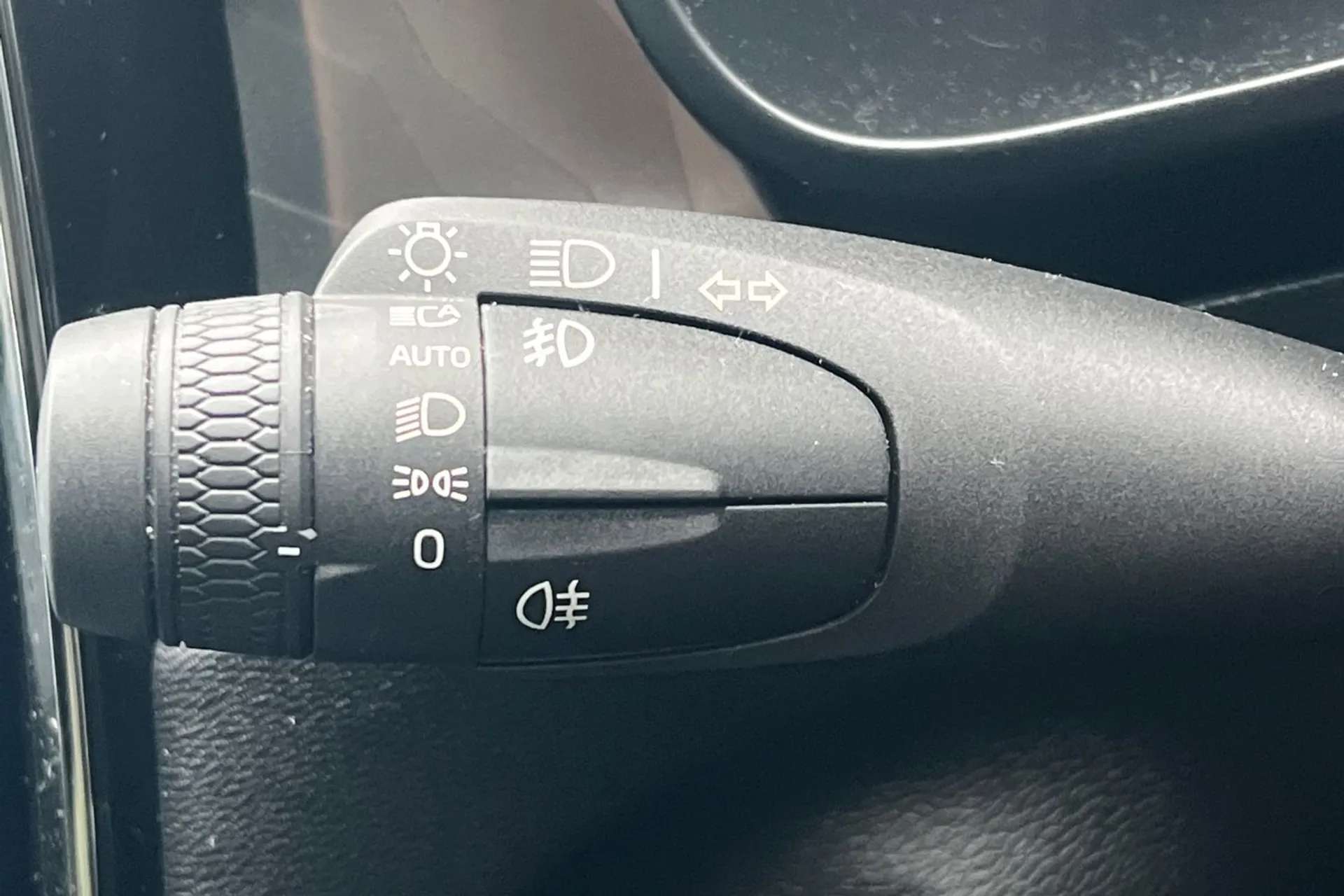 2022 VOLVO C40 2022 VOLVO C40