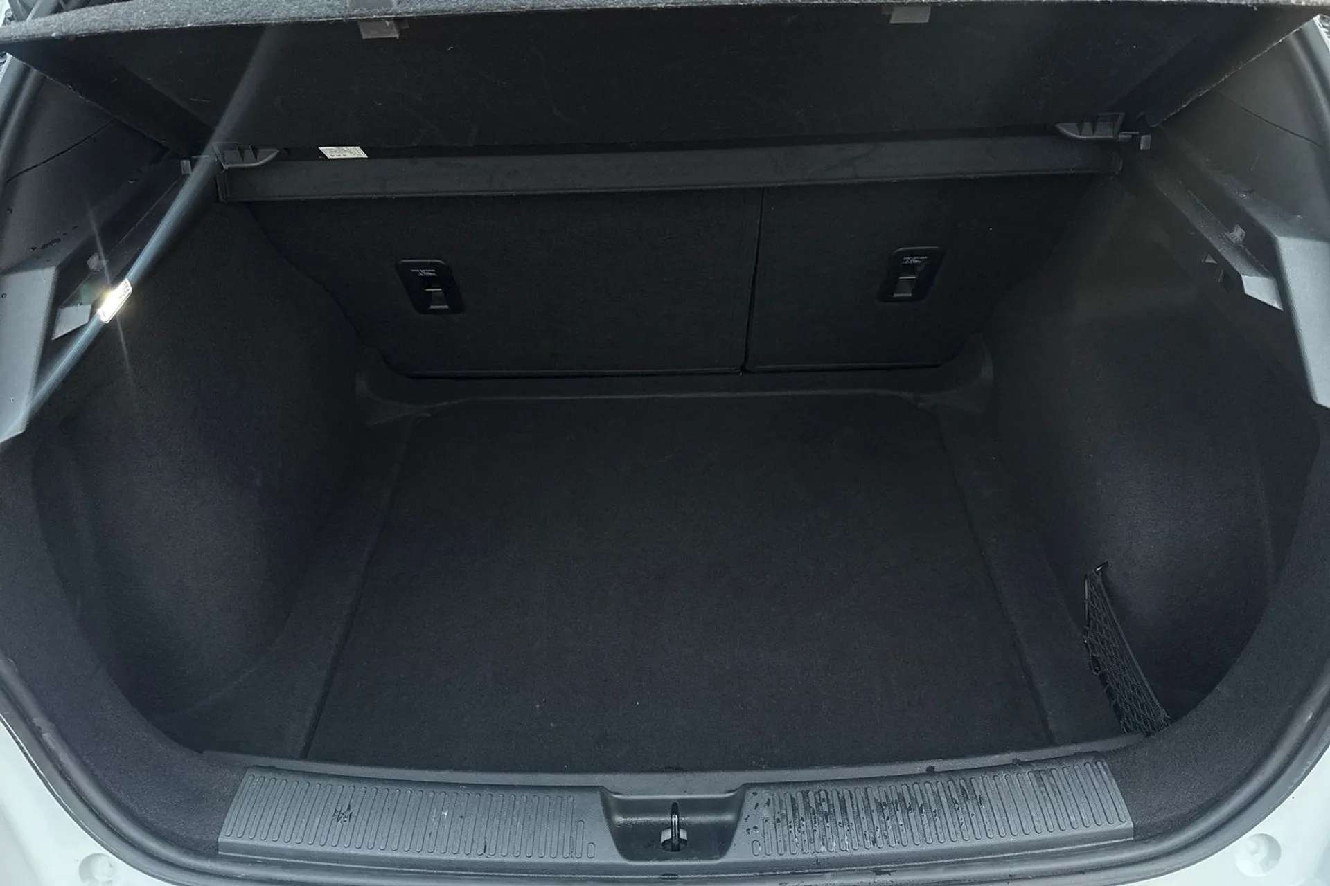 2024 MG MOTOR UK MG4 2024 MG MOTOR UK MG4