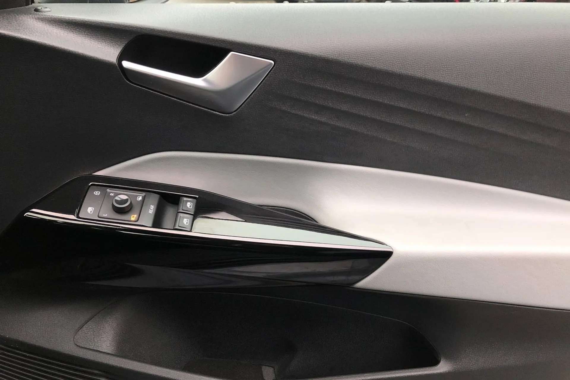 2021 VOLKSWAGEN ID.3 2021 VOLKSWAGEN ID.3