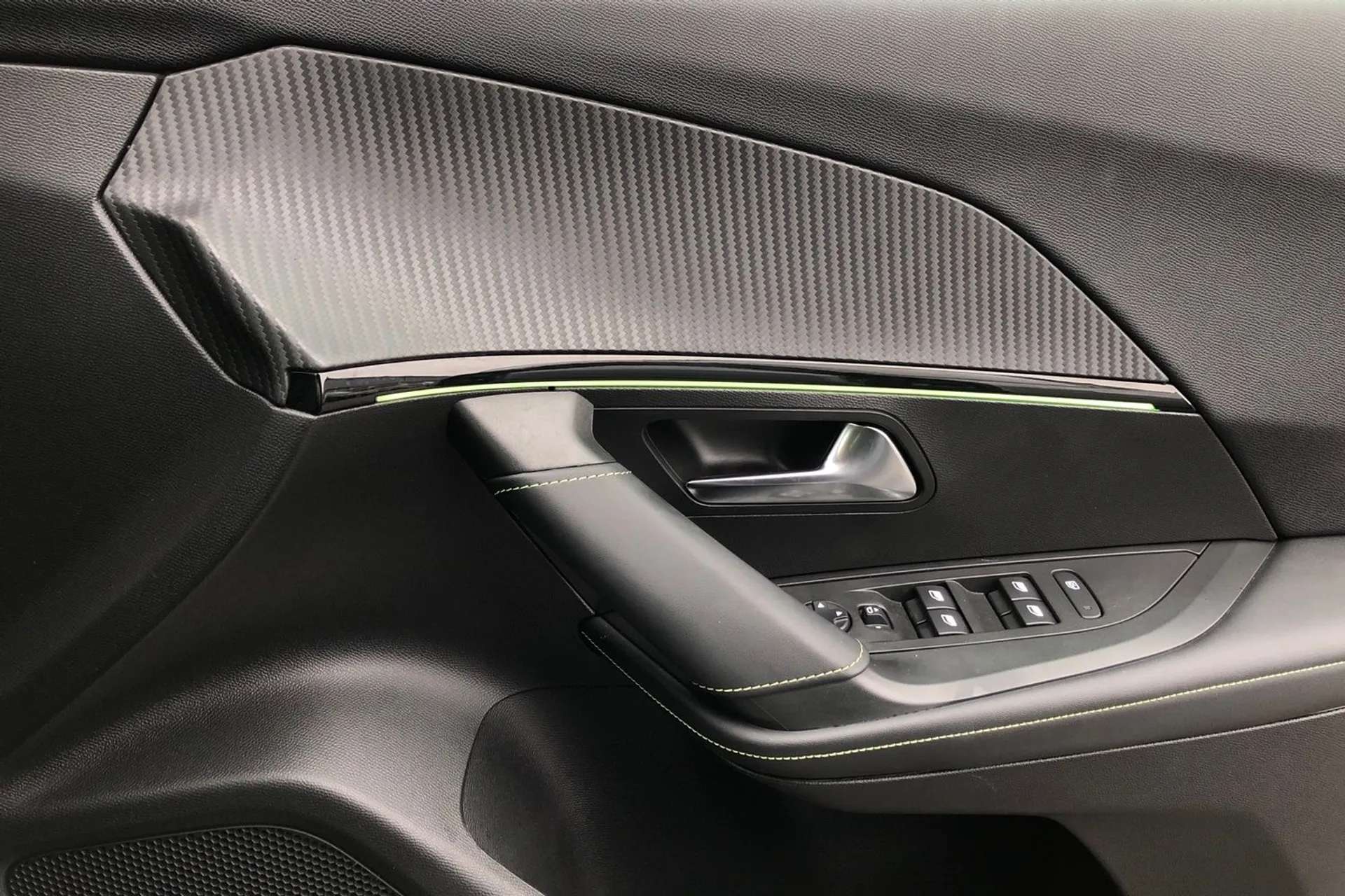 2022 PEUGEOT 2008 2022 PEUGEOT 2008