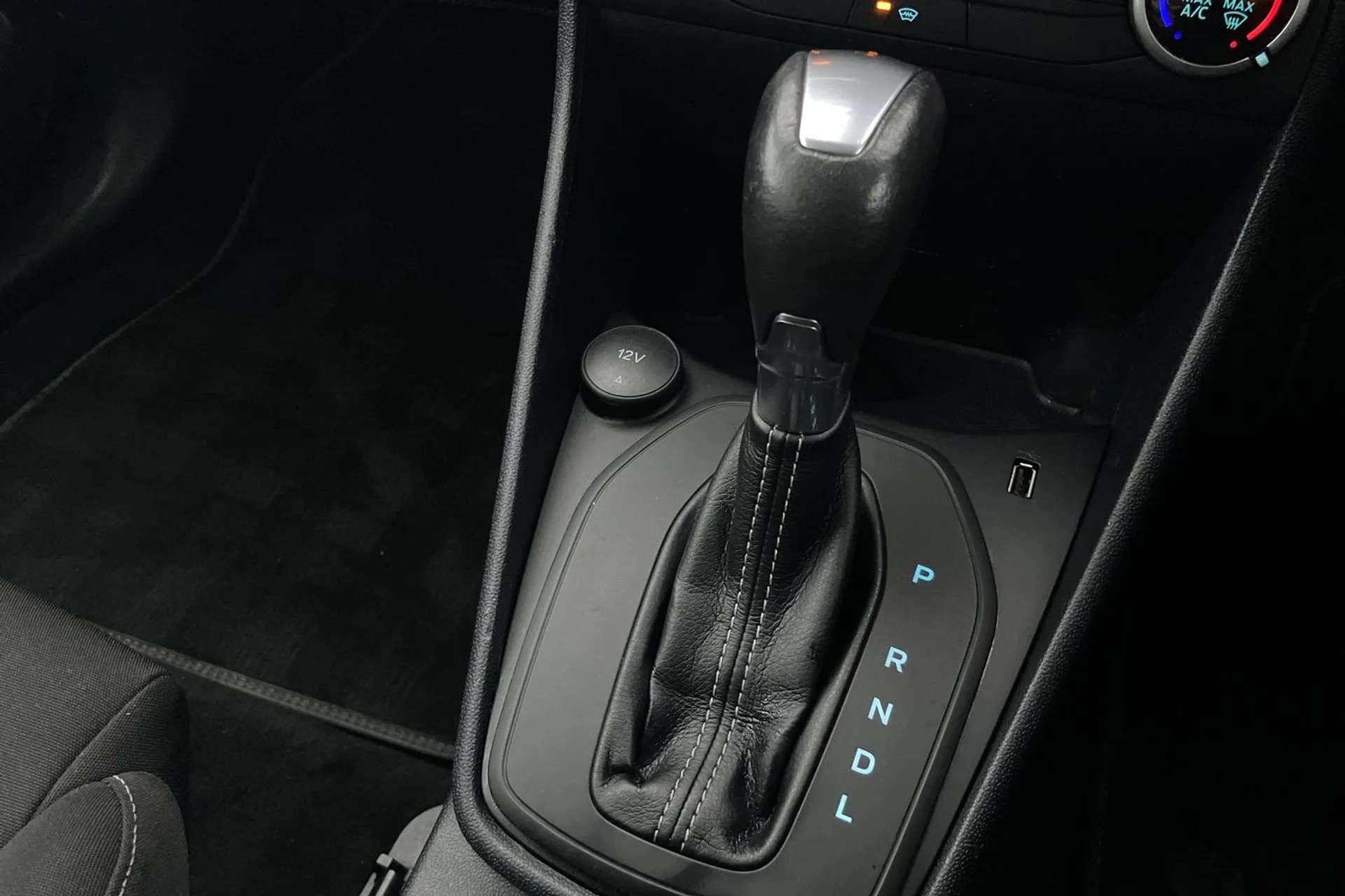 2022 FORD FIESTA 2022 FORD FIESTA