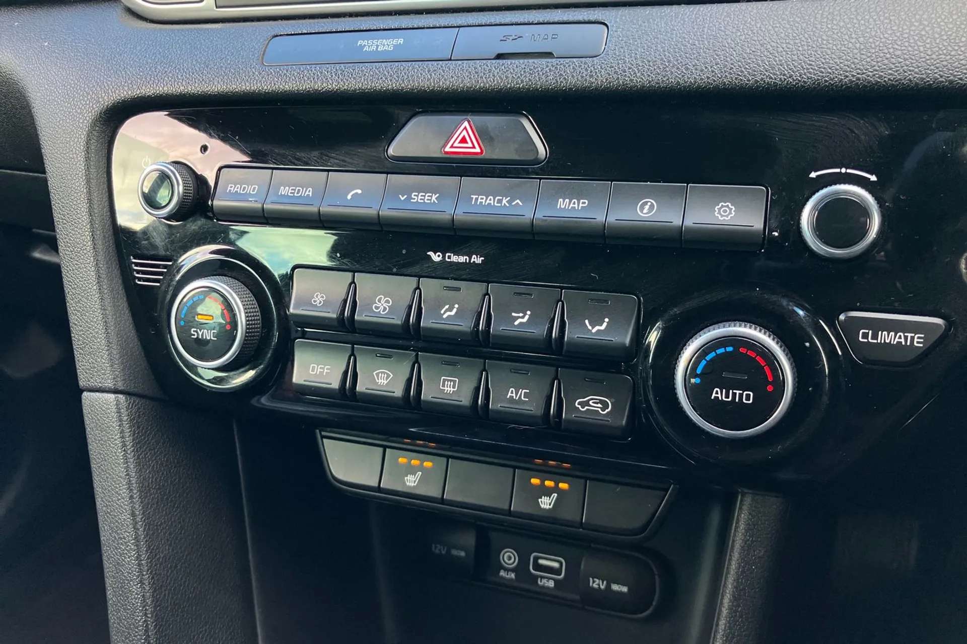 2017 KIA SPORTAGE 2017 KIA SPORTAGE