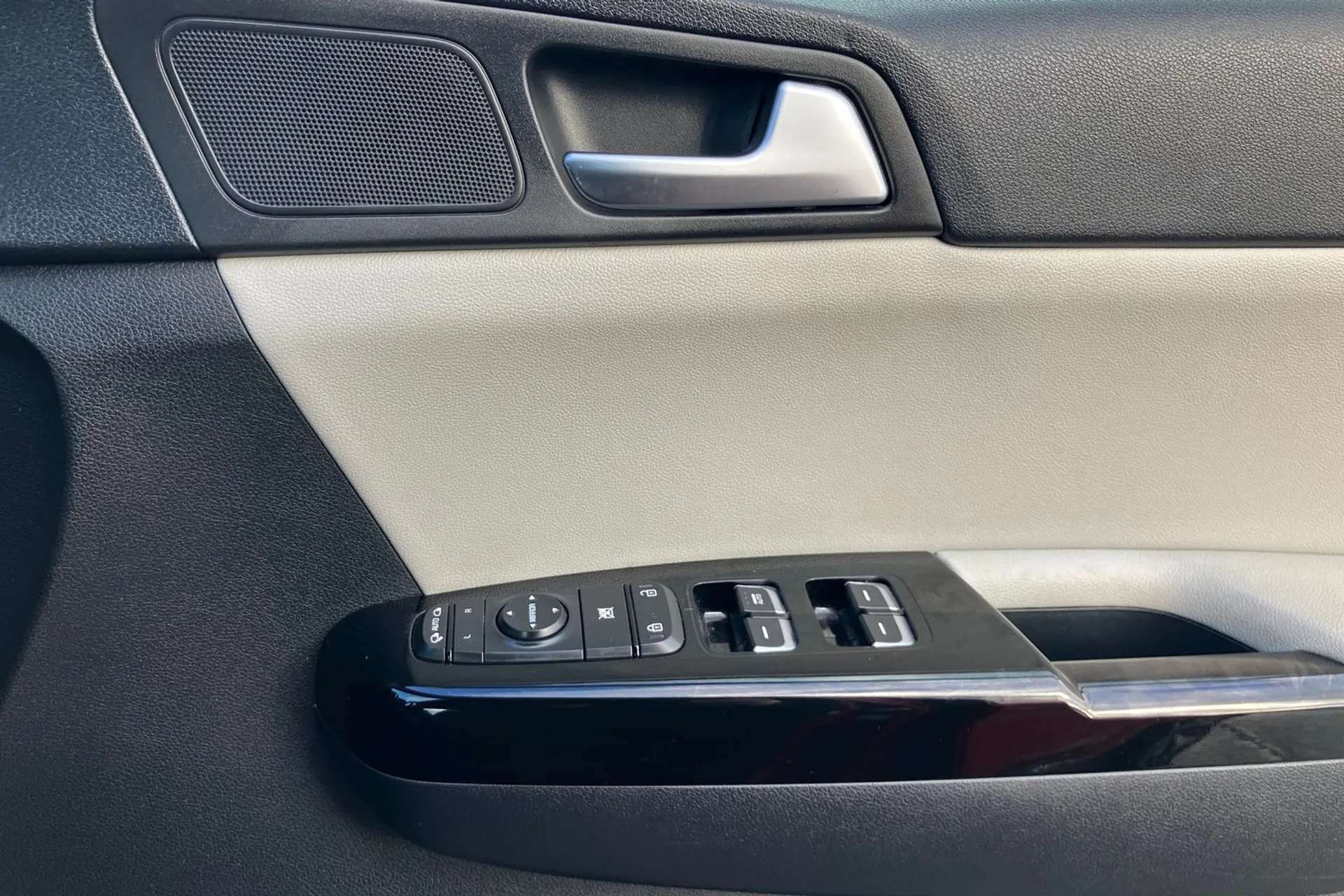 2017 KIA SPORTAGE 2017 KIA SPORTAGE