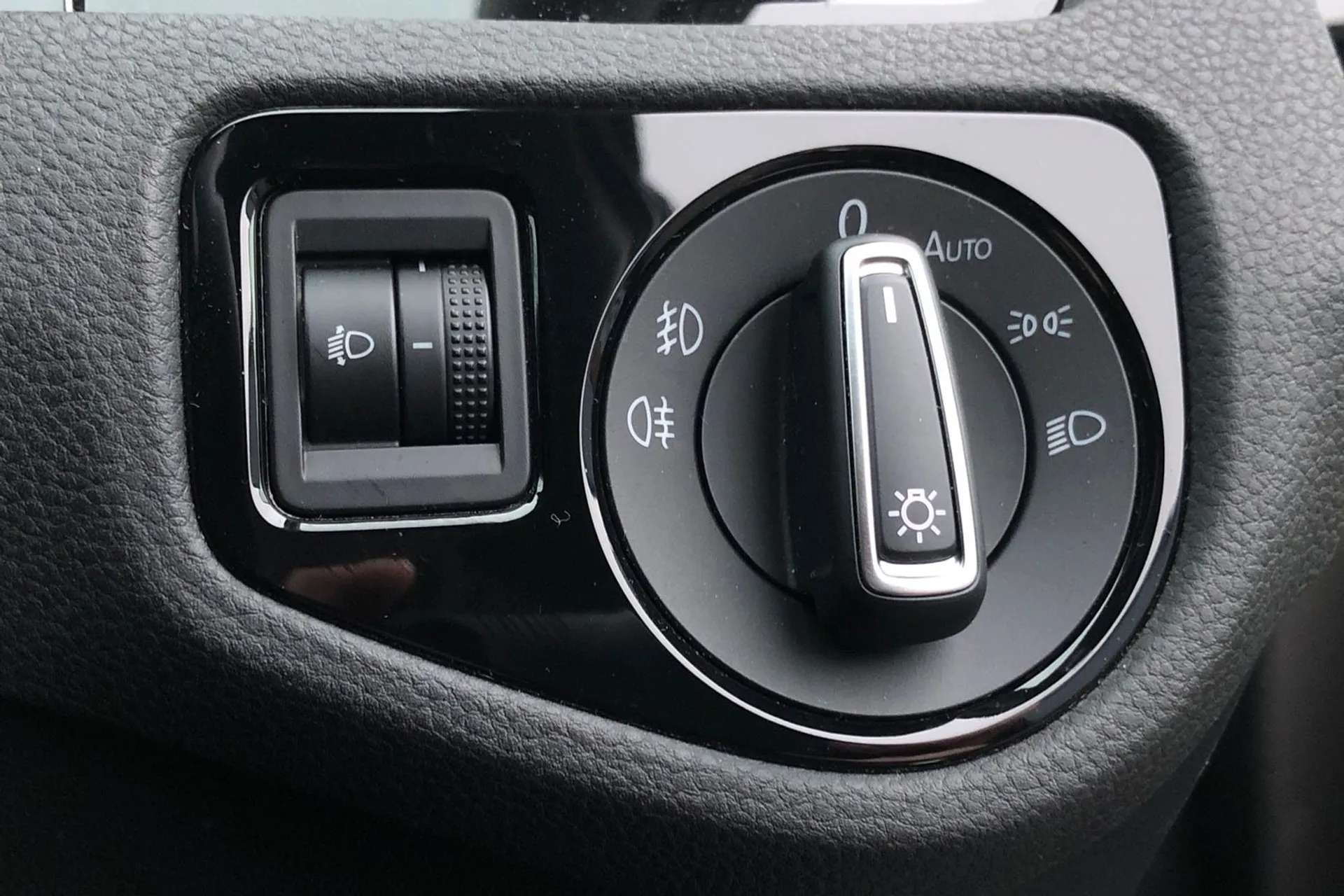 2016 VOLKSWAGEN GOLF 2016 VOLKSWAGEN GOLF