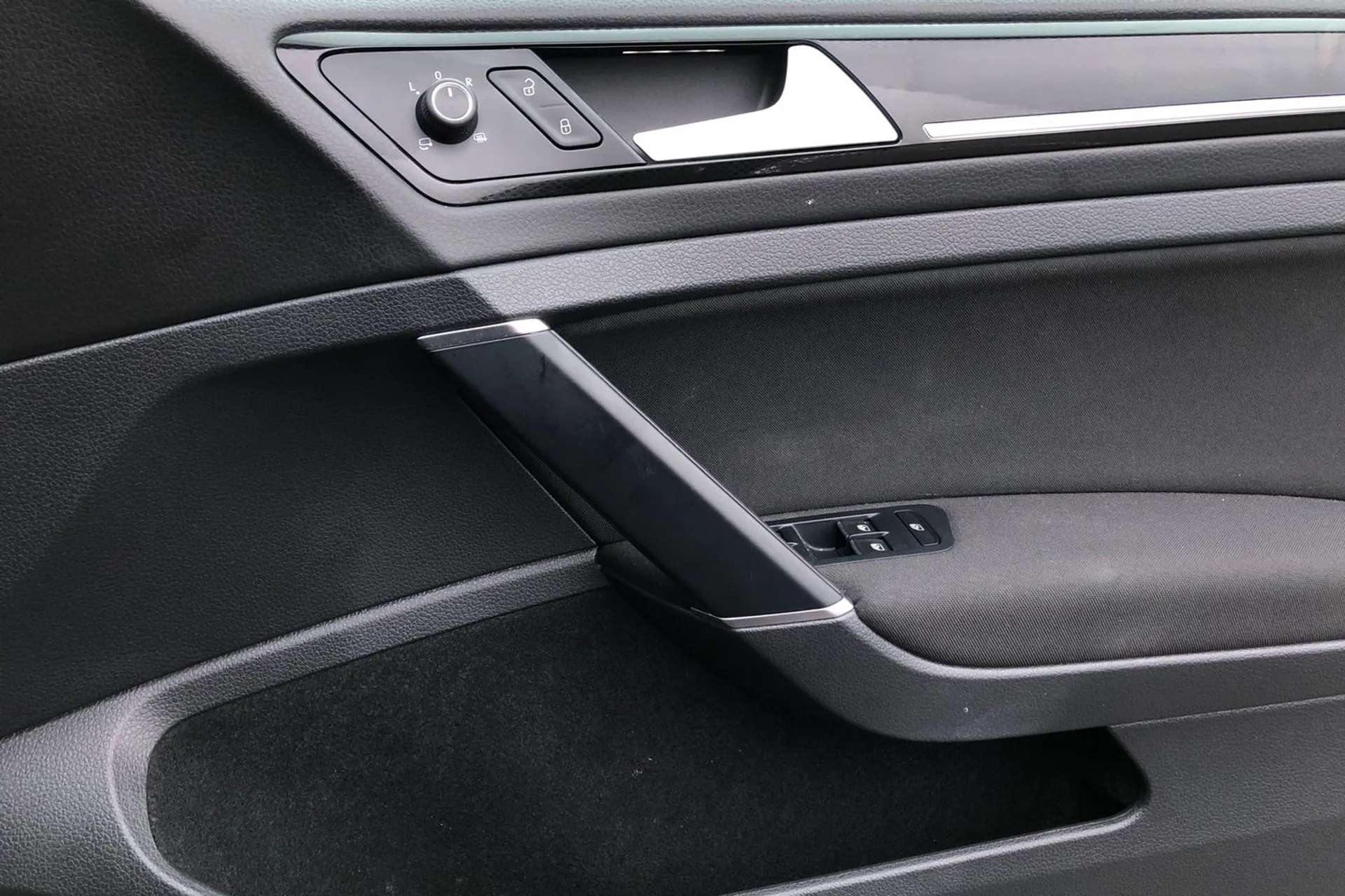 2016 VOLKSWAGEN GOLF 2016 VOLKSWAGEN GOLF