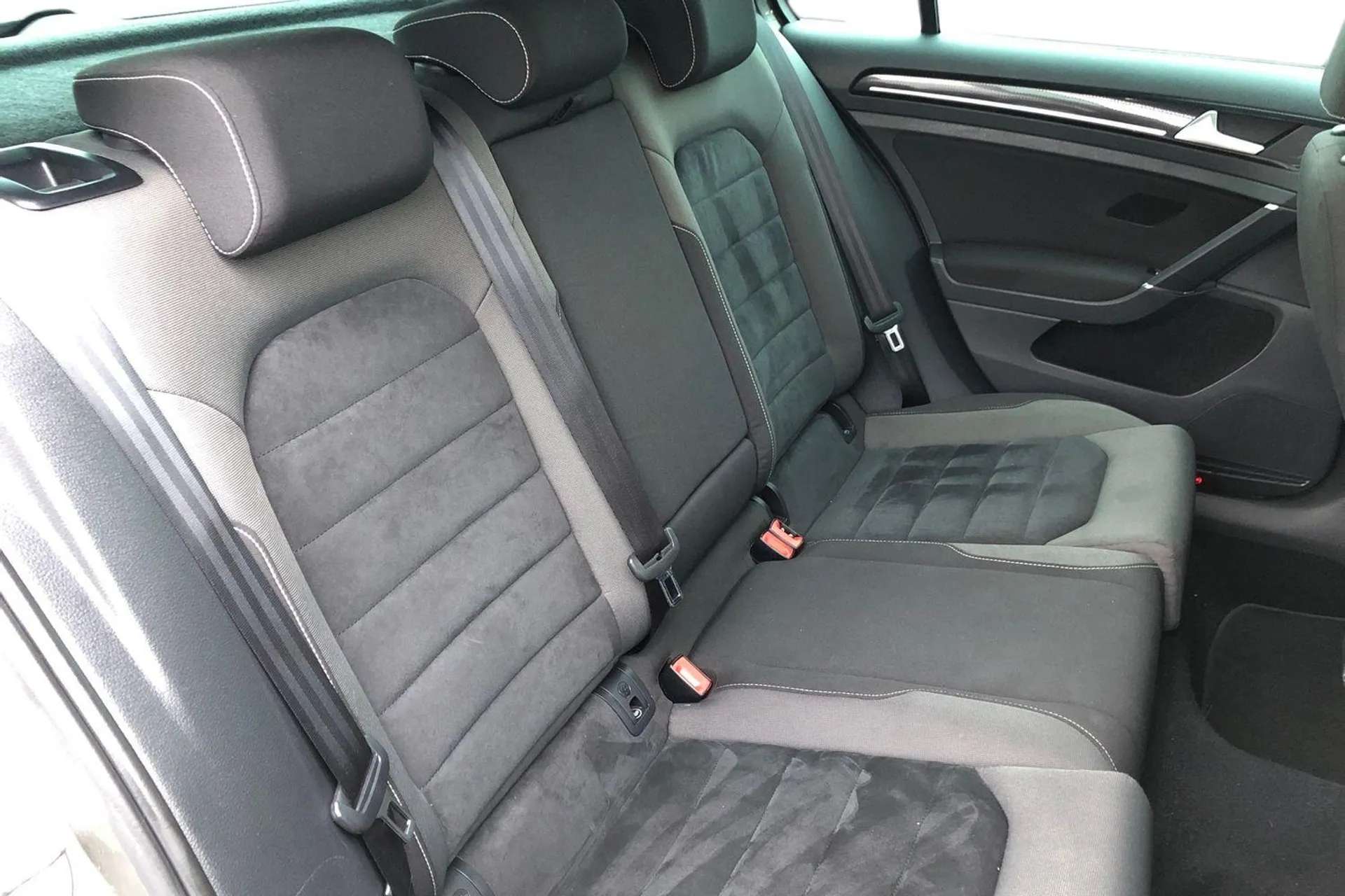 2016 VOLKSWAGEN GOLF 2016 VOLKSWAGEN GOLF