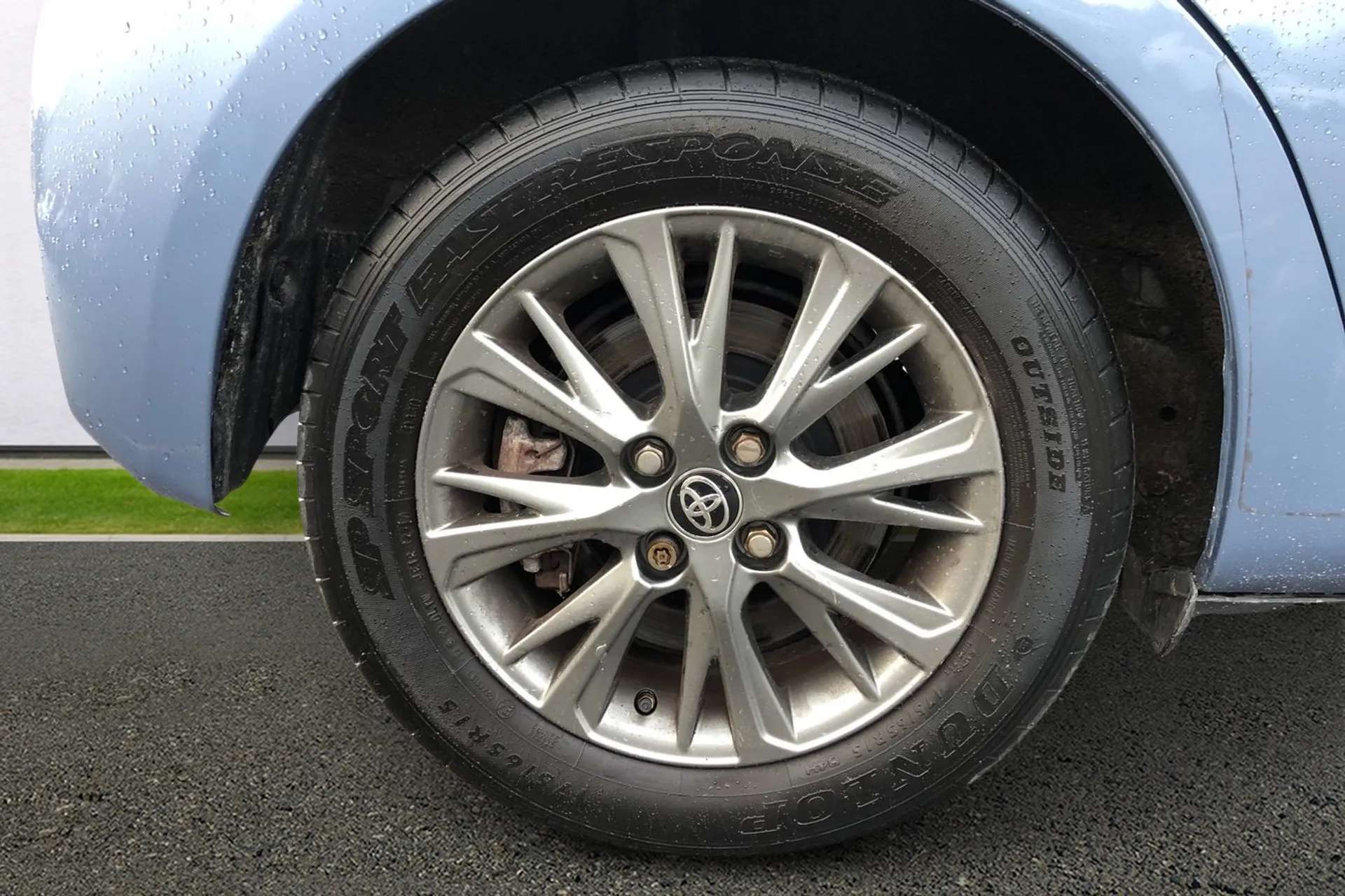 2017 TOYOTA YARIS 2017 TOYOTA YARIS