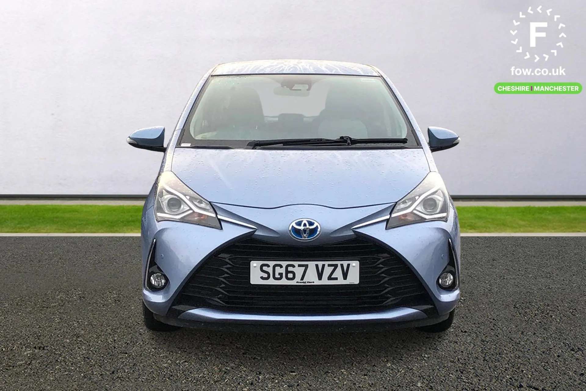 2017 TOYOTA YARIS 2017 TOYOTA YARIS