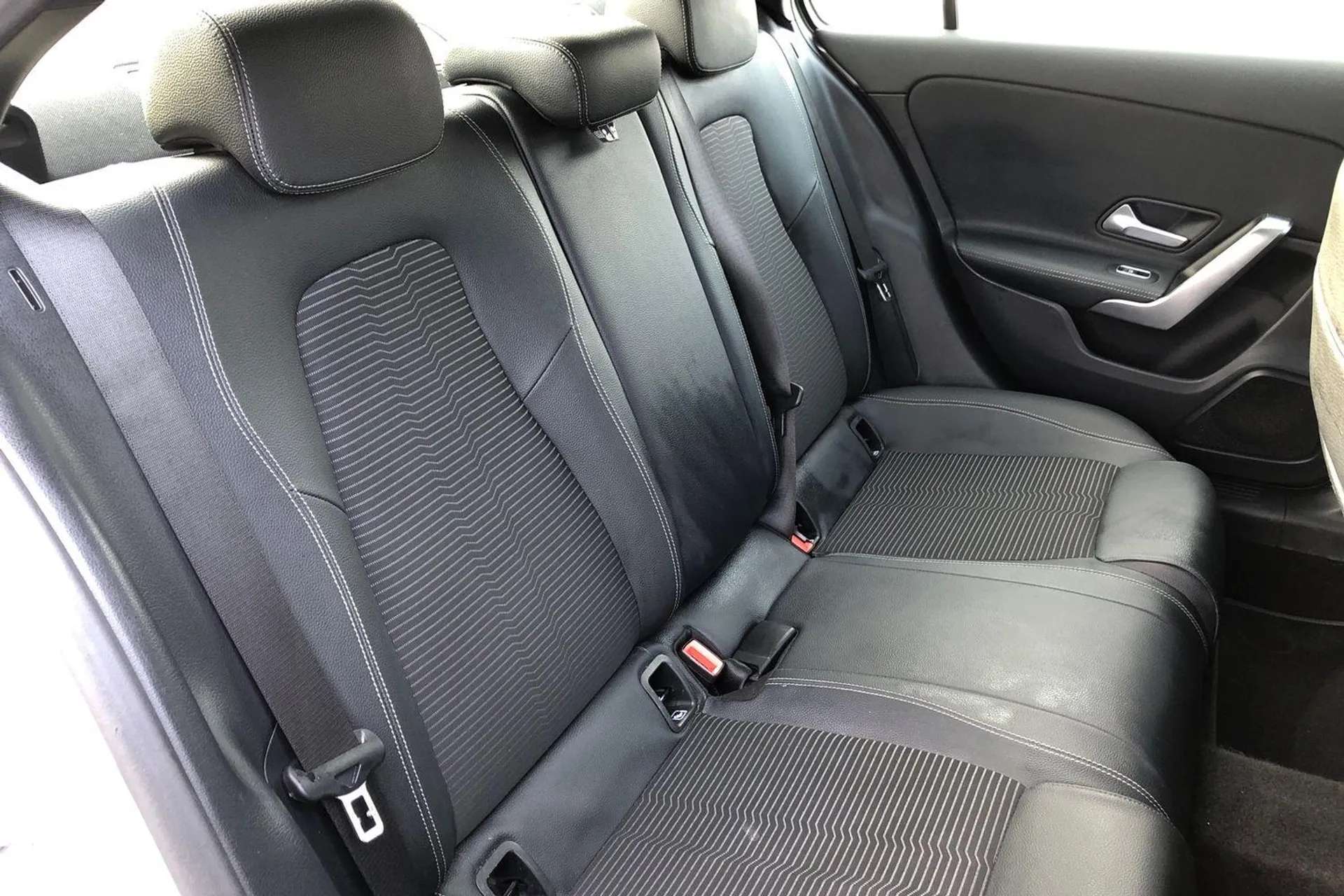 2021 MERCEDES-BENZ A CLASS 2021 MERCEDES-BENZ A CLASS