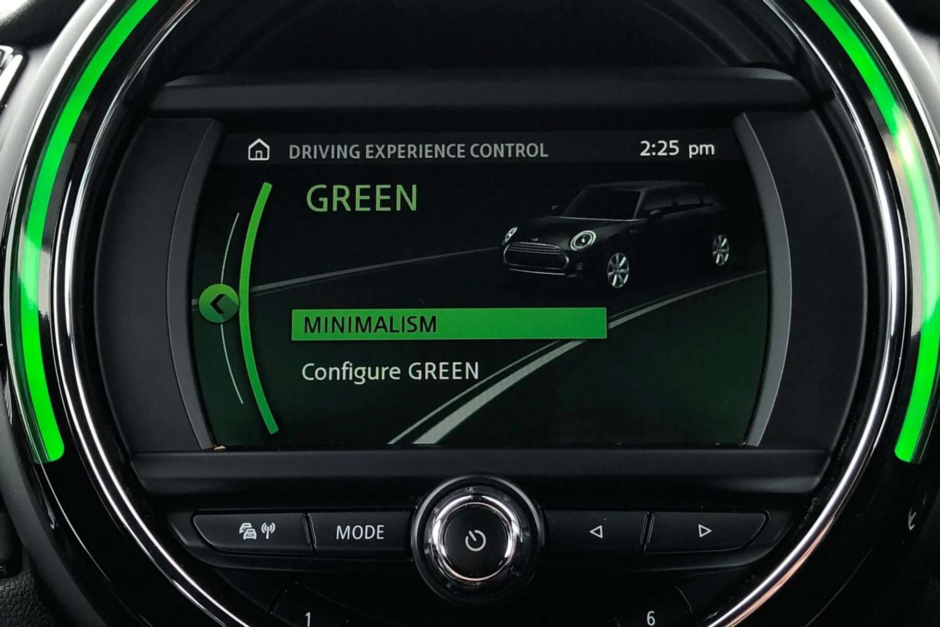 2018 MINI CLUBMAN 2018 MINI CLUBMAN