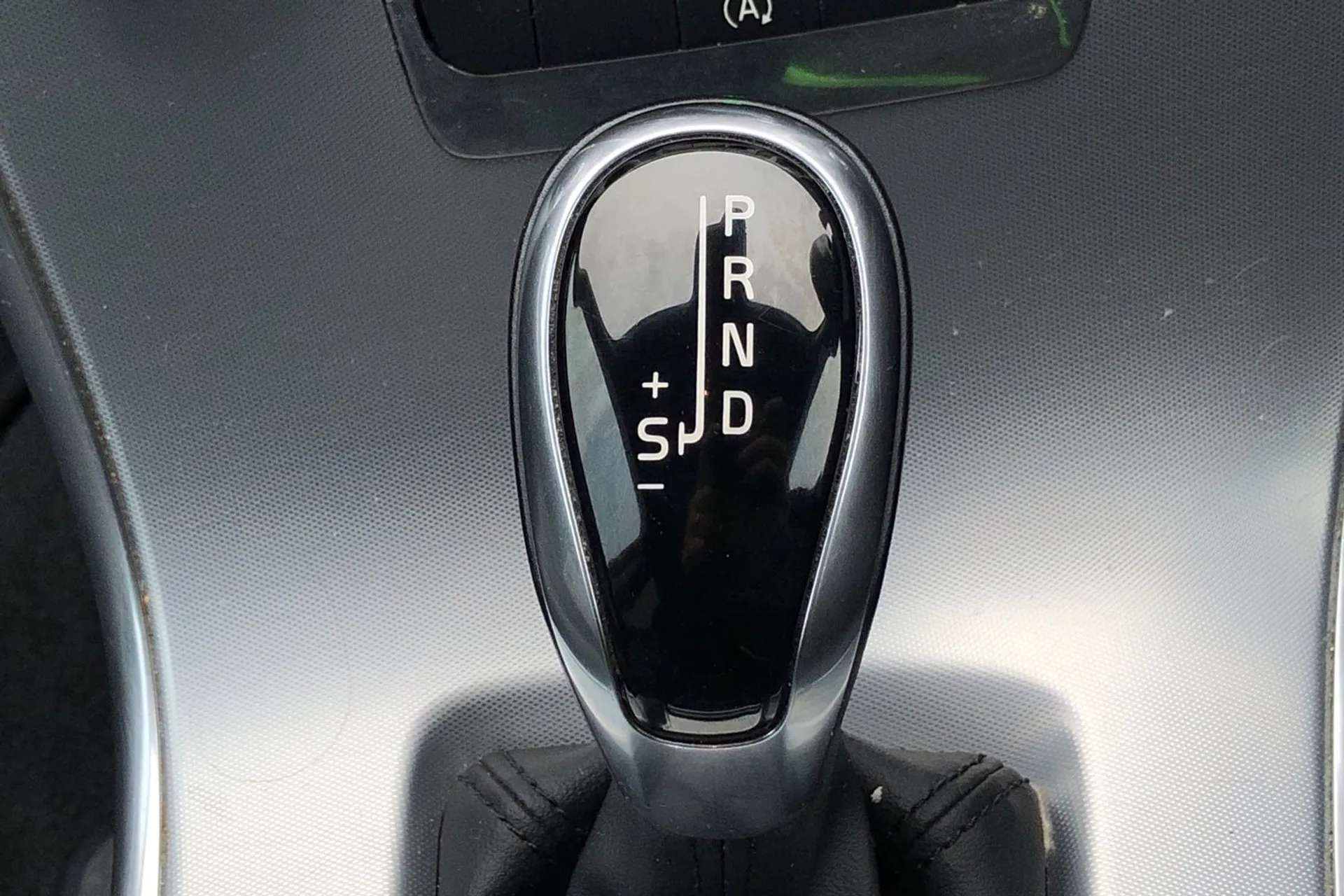 2017 VOLVO XC60 2017 VOLVO XC60