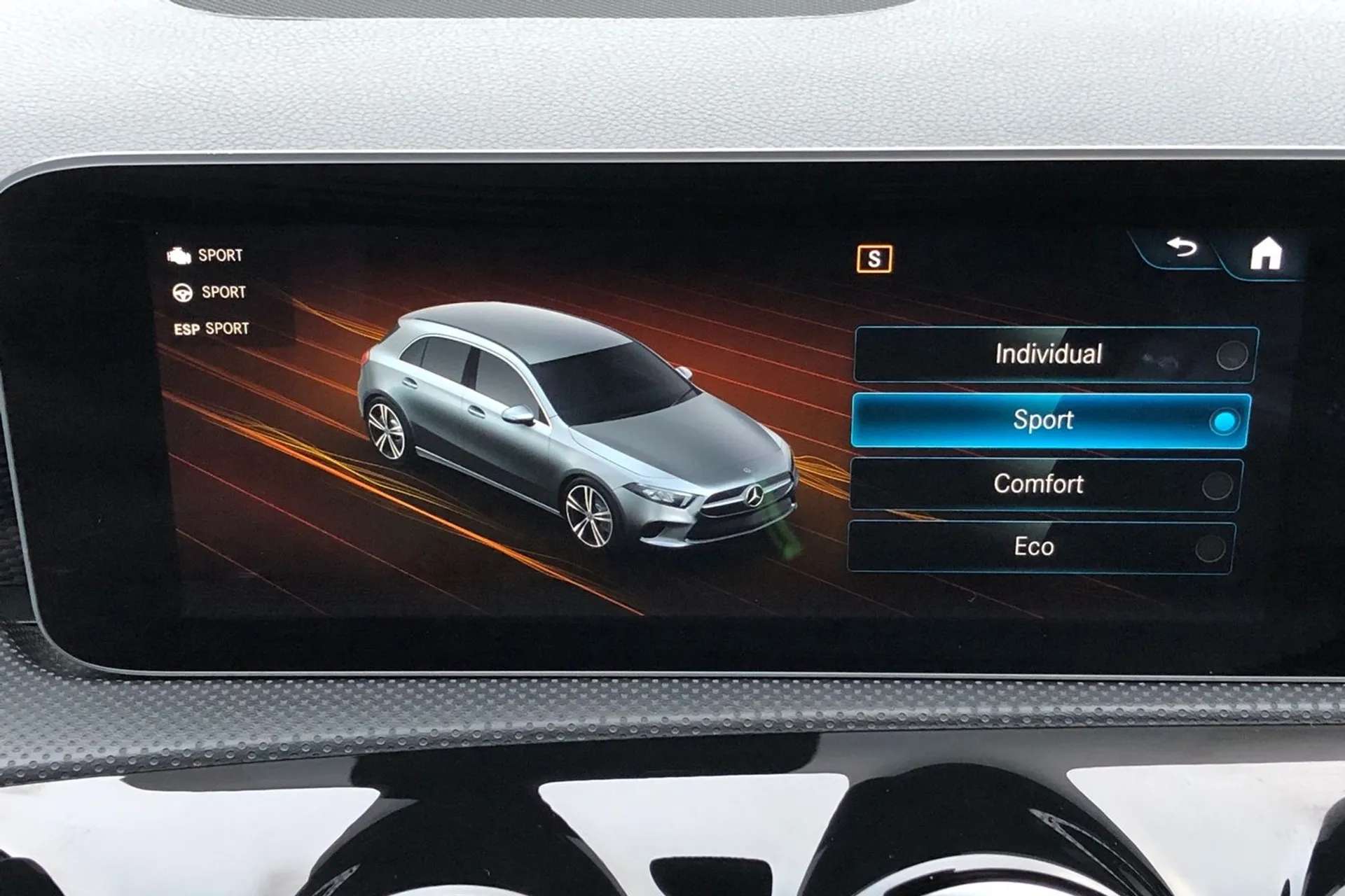 2019 MERCEDES-BENZ A CLASS 2019 MERCEDES-BENZ A CLASS