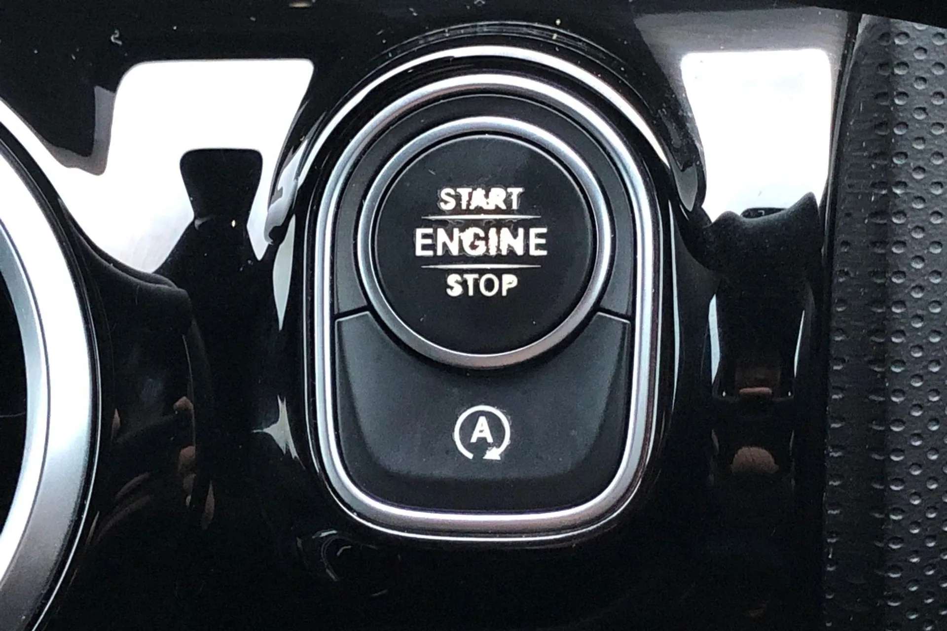 2019 MERCEDES-BENZ A CLASS 2019 MERCEDES-BENZ A CLASS