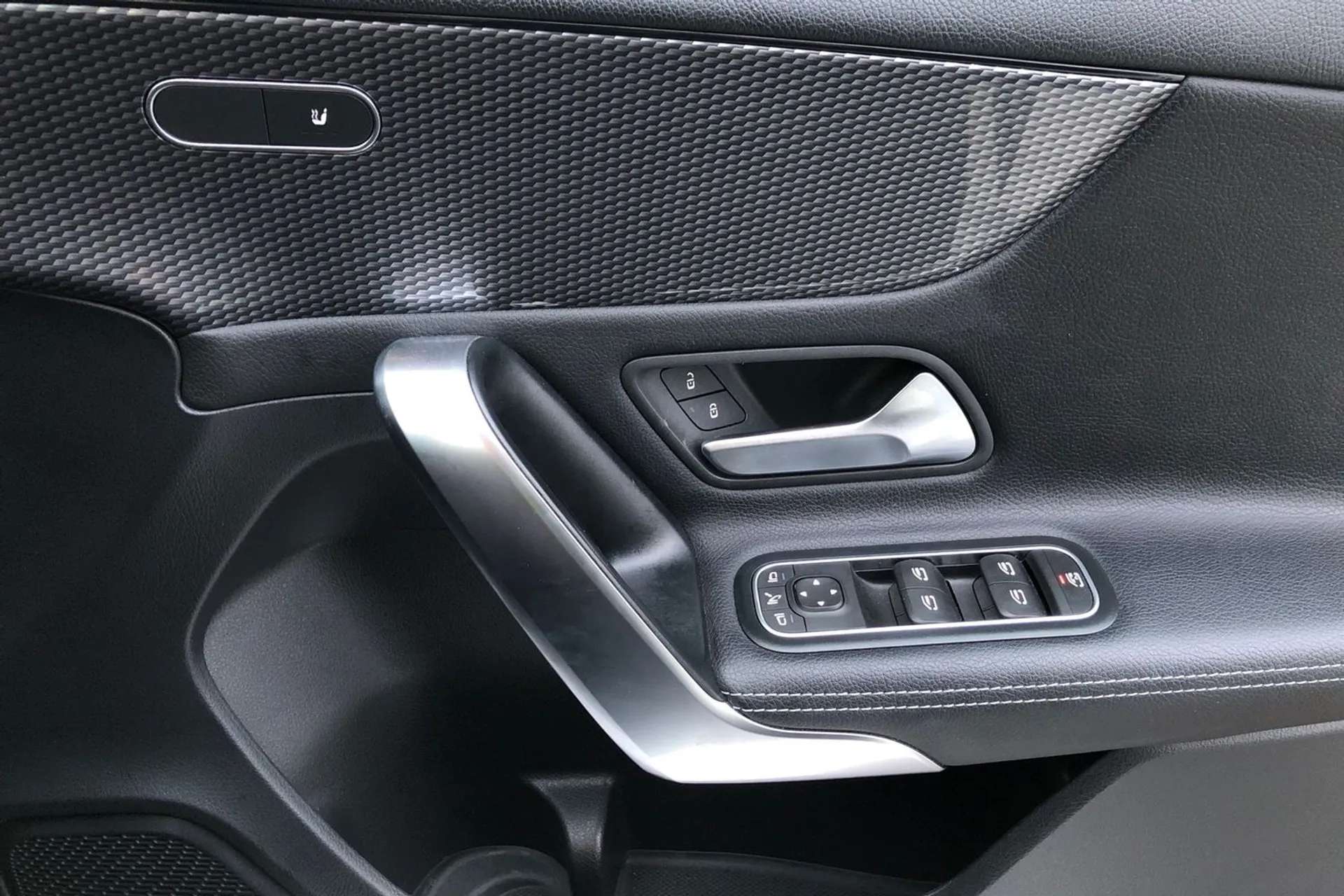 2019 MERCEDES-BENZ A CLASS 2019 MERCEDES-BENZ A CLASS