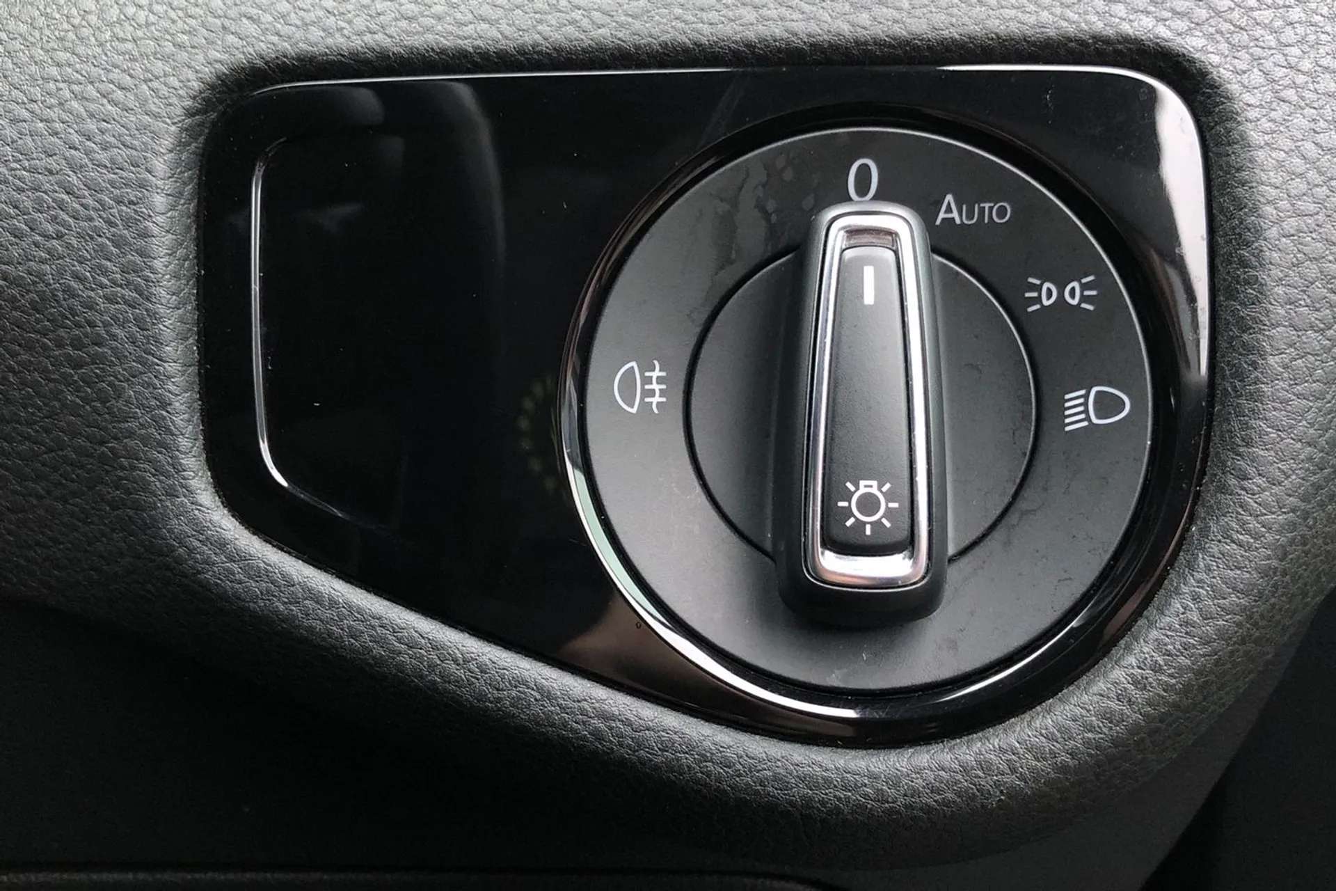 2020 VOLKSWAGEN GOLF 2020 VOLKSWAGEN GOLF