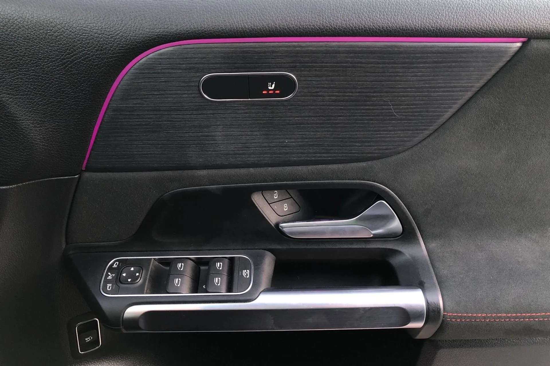 2023 MERCEDES-BENZ EQB 2023 MERCEDES-BENZ EQB