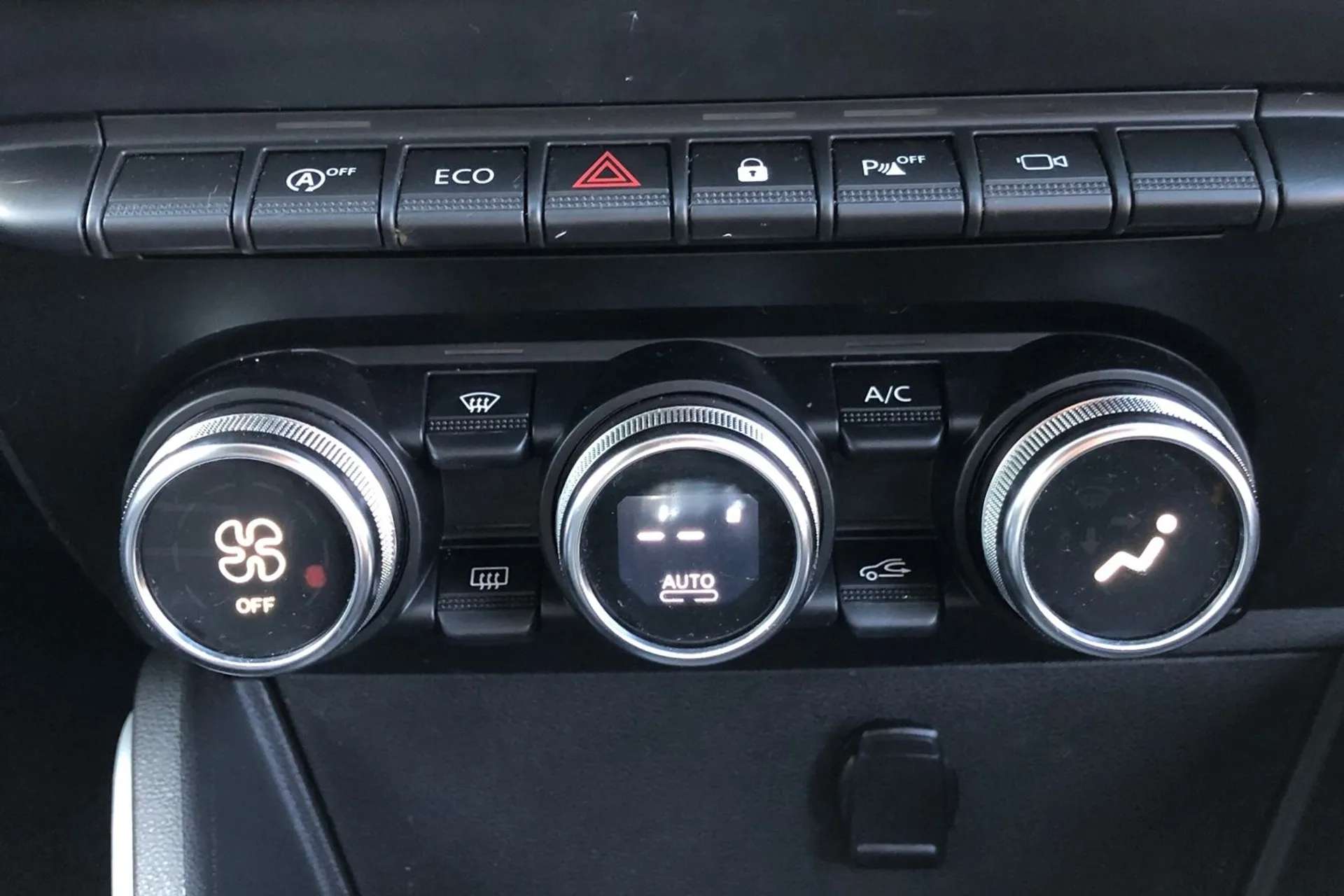 2021 DACIA DUSTER 2021 DACIA DUSTER