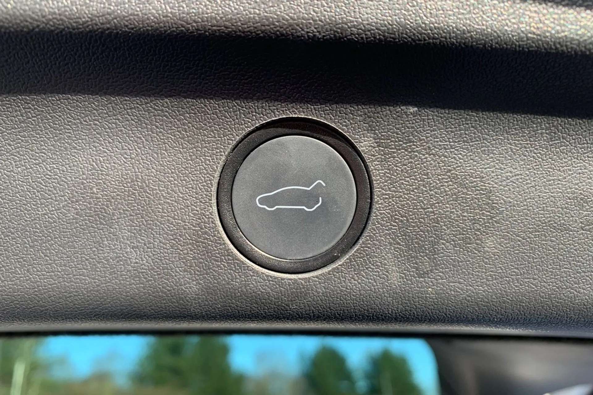 2023 TESLA MODEL Y 2023 TESLA MODEL Y