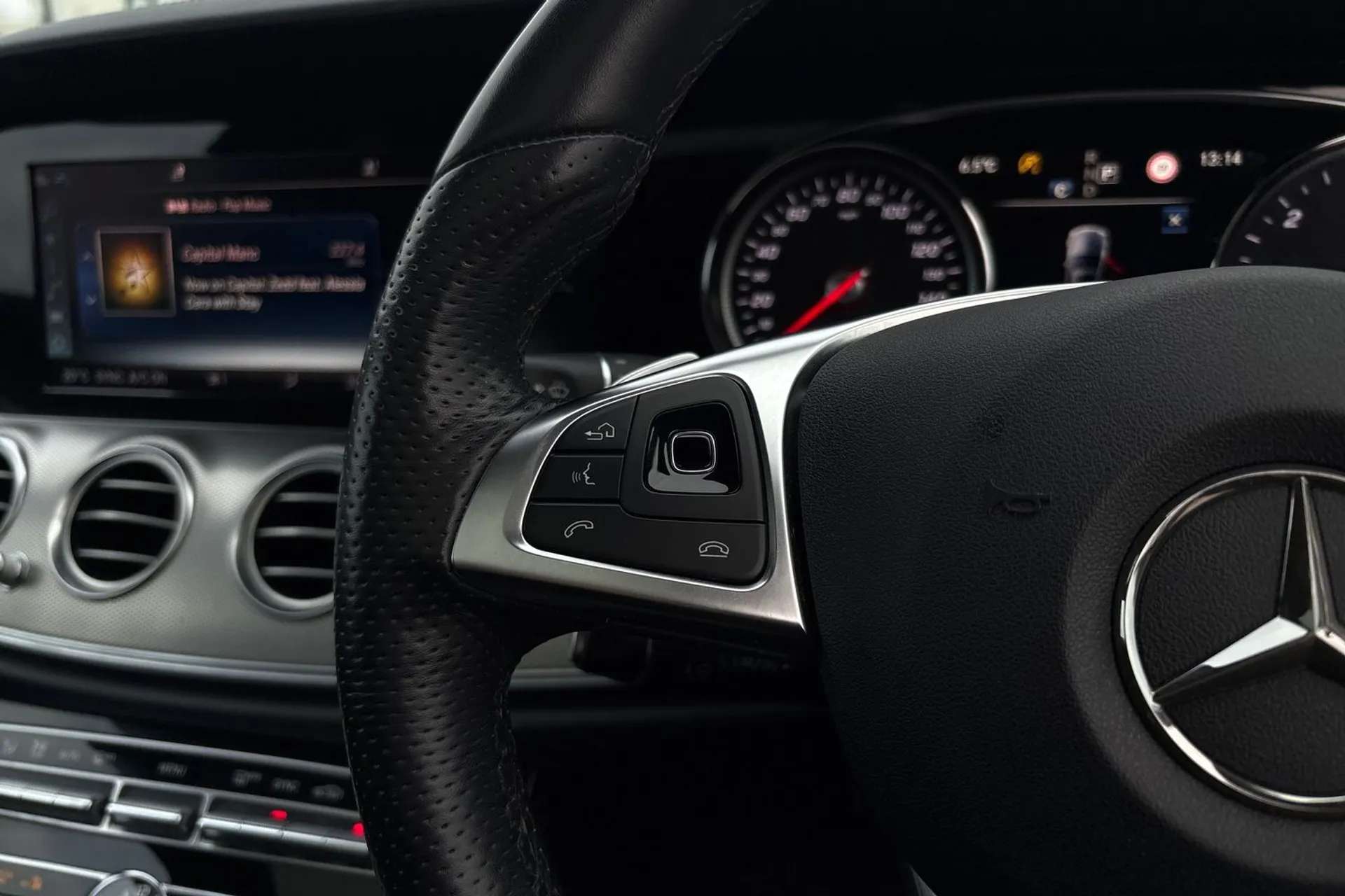 2018 MERCEDES-BENZ E CLASS 2018 MERCEDES-BENZ E CLASS