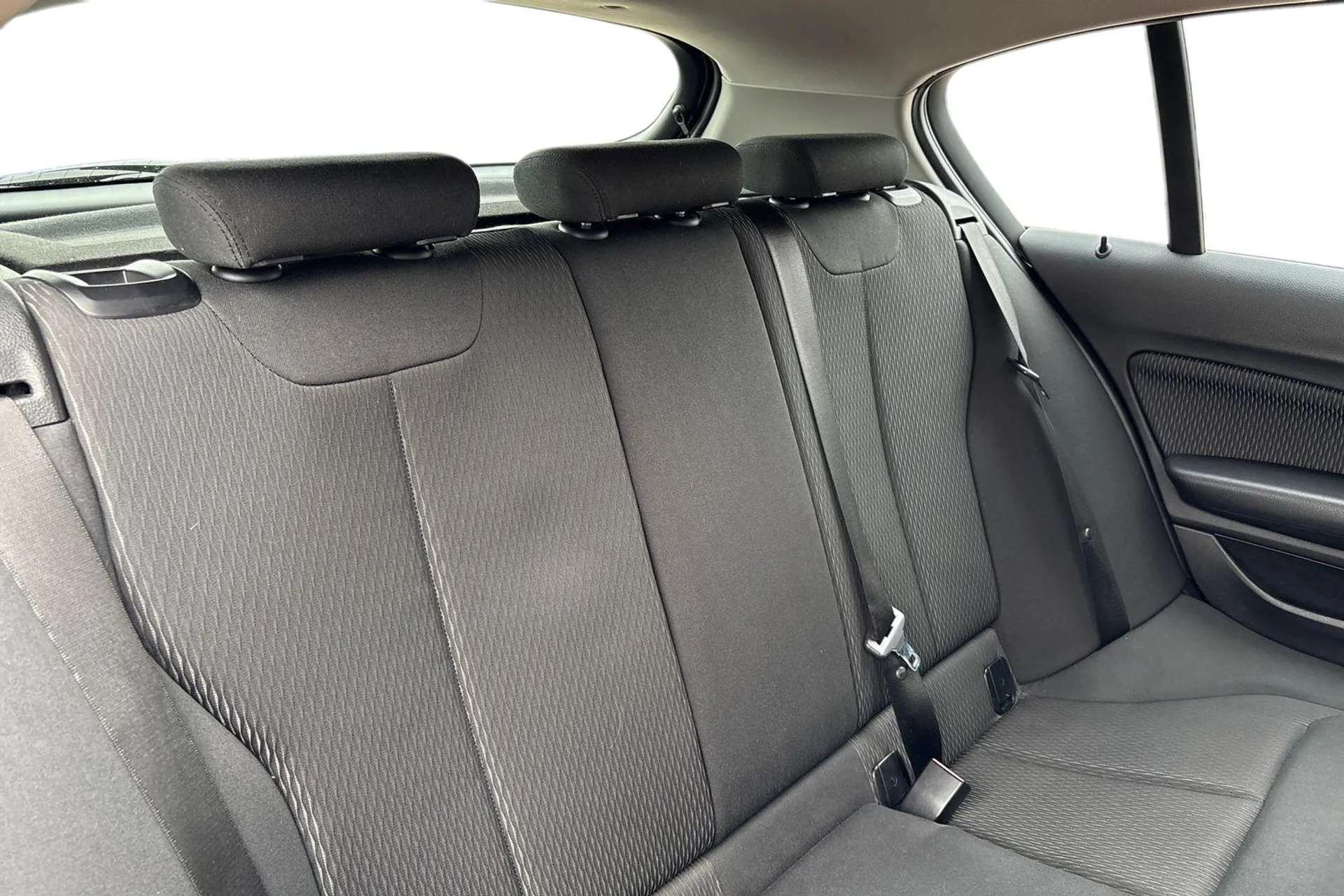 2019 BMW 1 SERIES 2019 BMW 1 SERIES