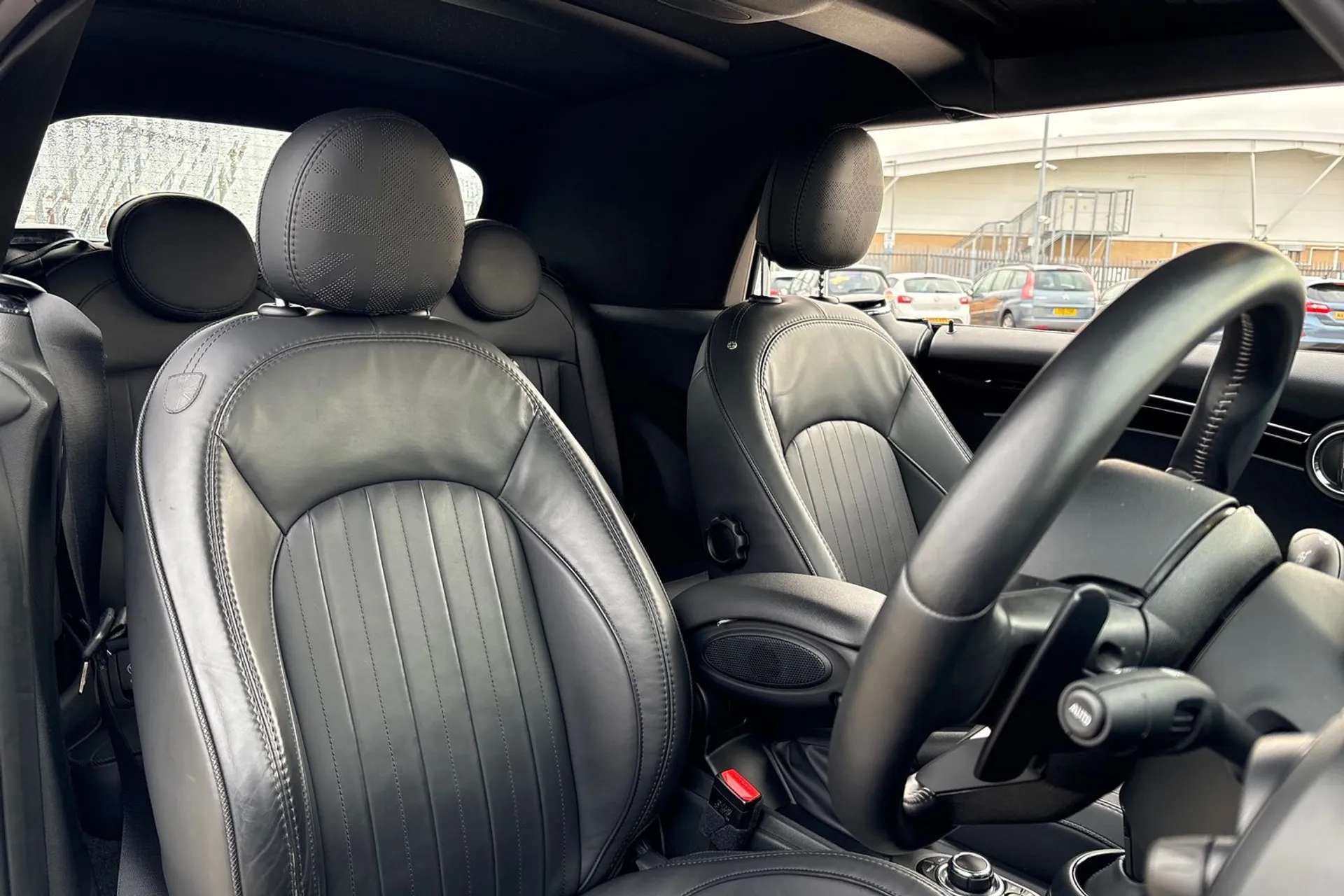 2022 MINI CONVERTIBLE 2022 MINI CONVERTIBLE